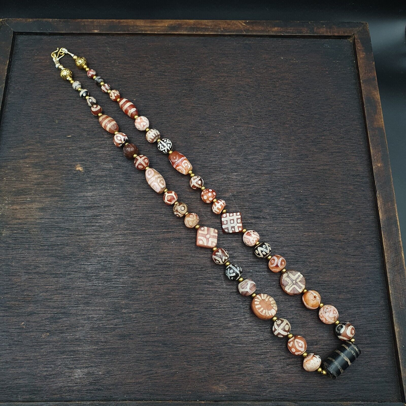 Antique HIMALAYAN Indo Tibetan Central Asian Etched Agate beads Necklace 1ED-A-
