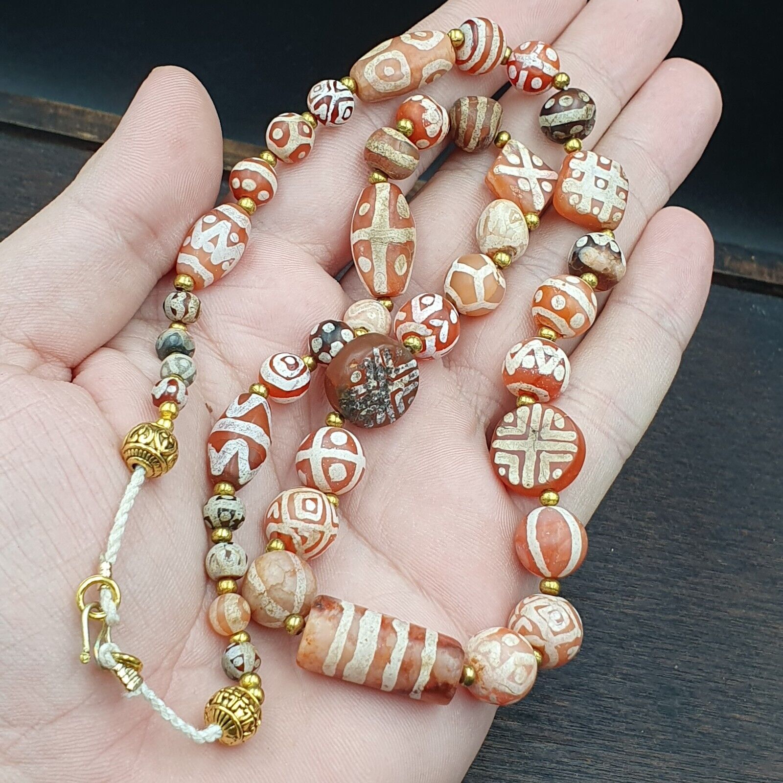 Antique HIMALAYAN Indo Tibetan Central Asian Etched Agate beads Necklace 5ED-A-