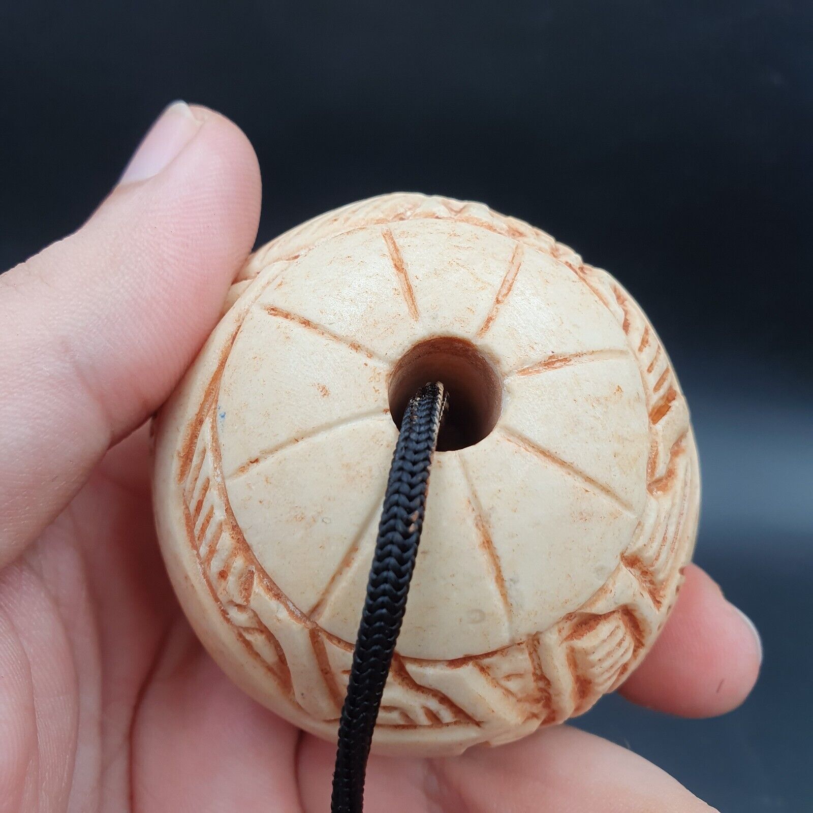 Ancient Stone figures of mystical Animal Carving Intaglio Big Bead Amulet