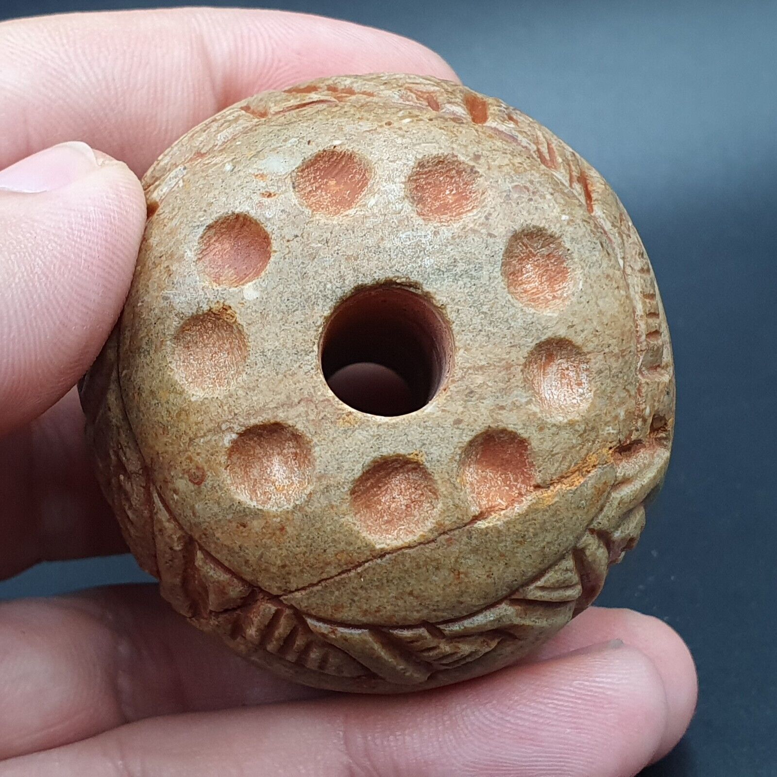 Big Ancient Stone figures of mystical Animal Carving Intaglio Big Bead Amulet