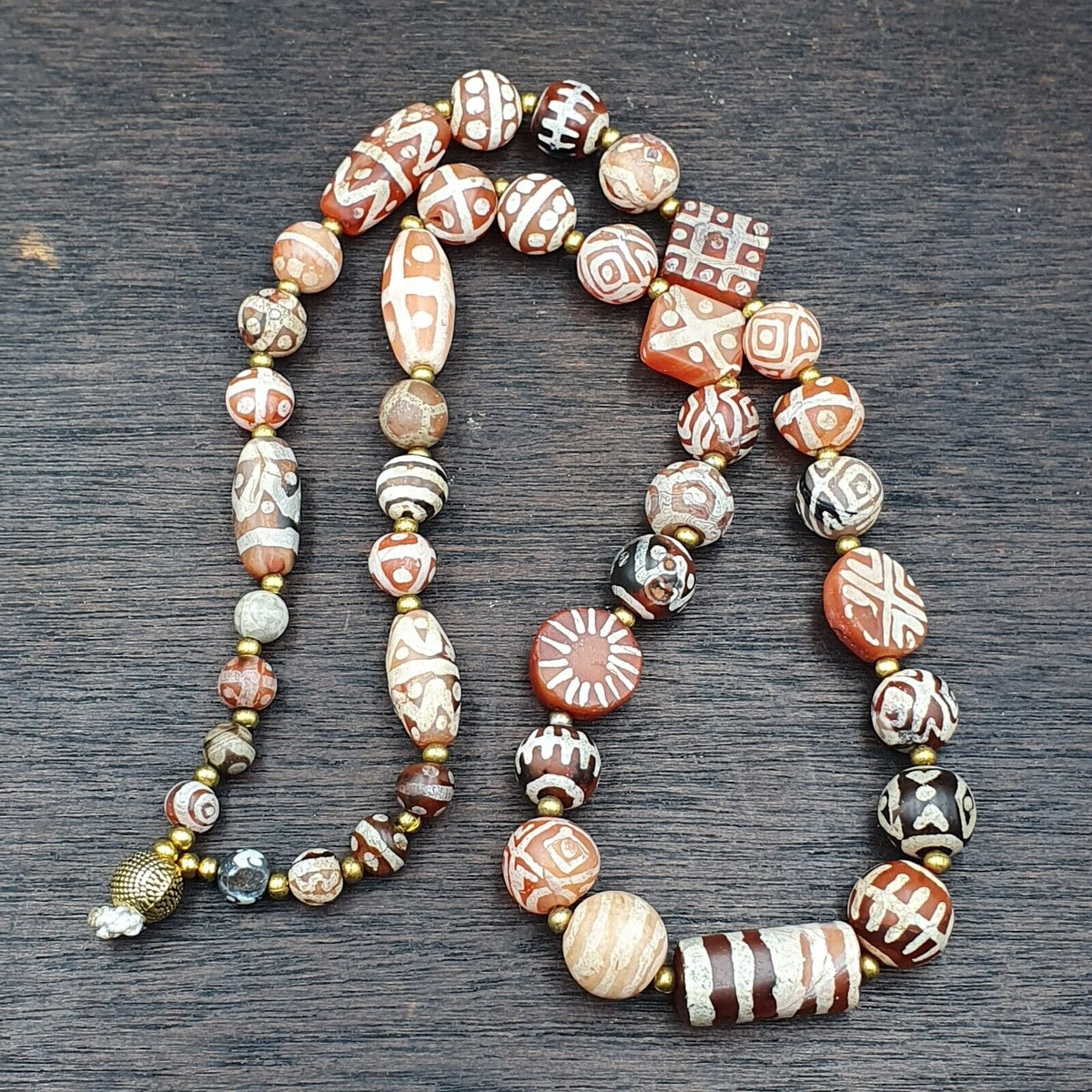 Antique HIMALAYAN Indo Tibetan Central Asian Etched Agate beads Necklace 4ED-A-