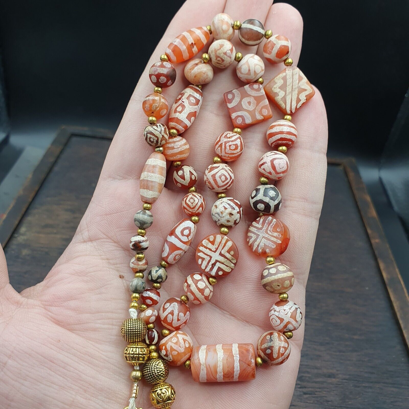 Antique HIMALAYAN Indo Tibetan Central Asian Etched Agate beads Necklace 3ED-A-