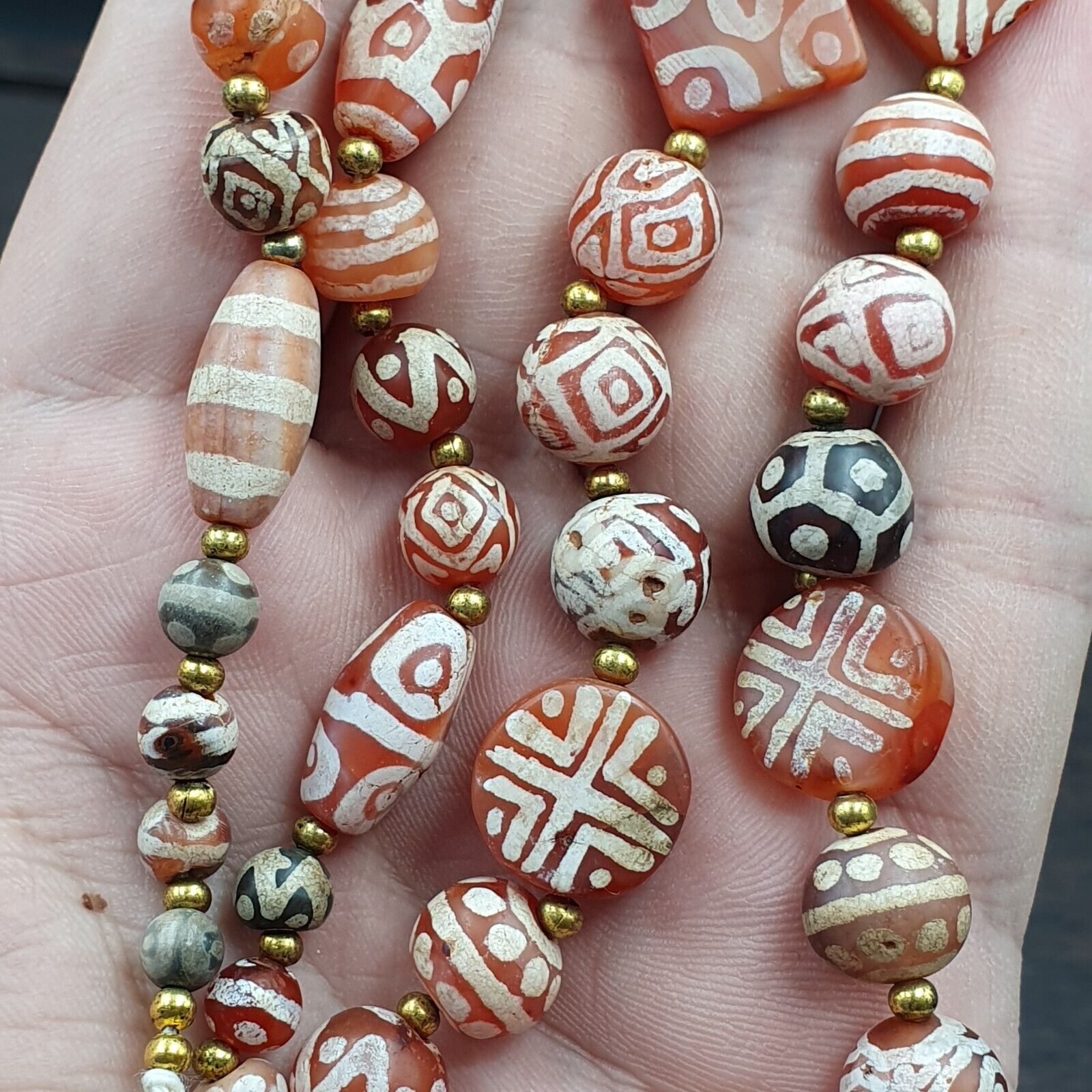 Antique HIMALAYAN Indo Tibetan Central Asian Etched Agate beads Necklace 3ED-A-