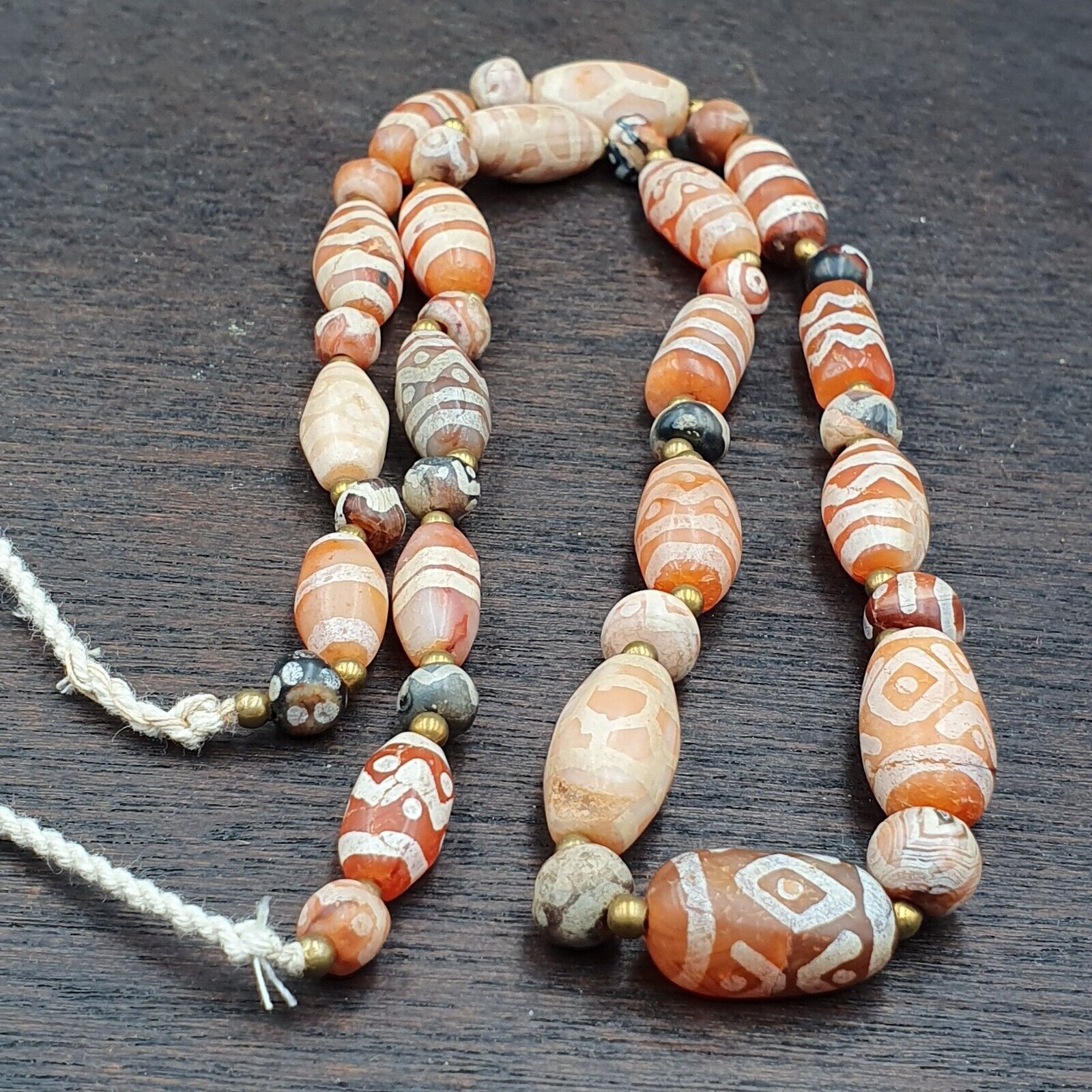 Antique HIMALAYAN Indo Tibetan Central Asian Etched Agate beads Necklace 2ED-A-