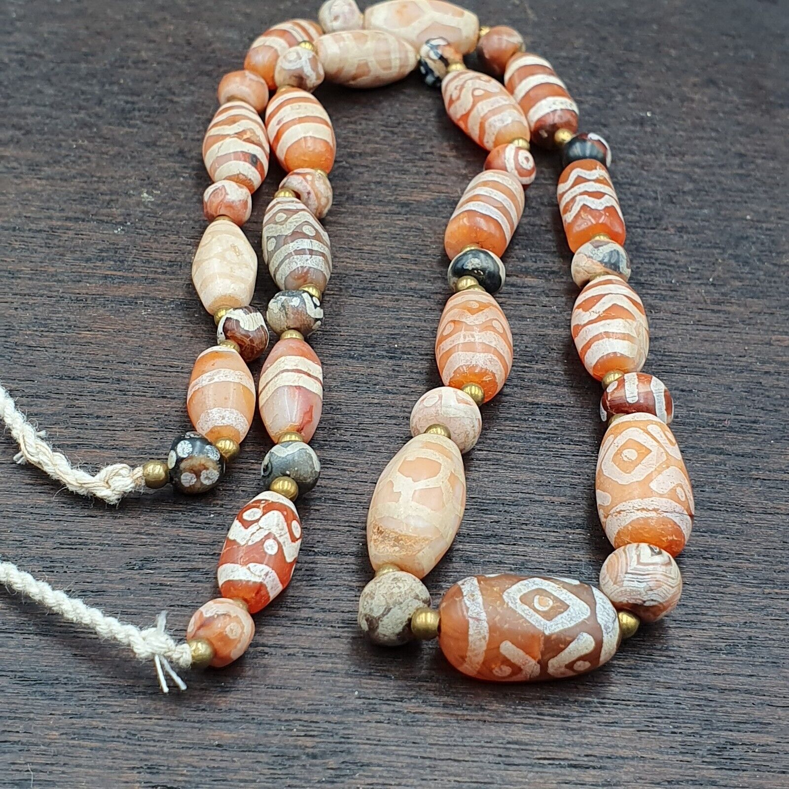 Antique HIMALAYAN Indo Tibetan Central Asian Etched Agate beads Necklace 2ED-A-
