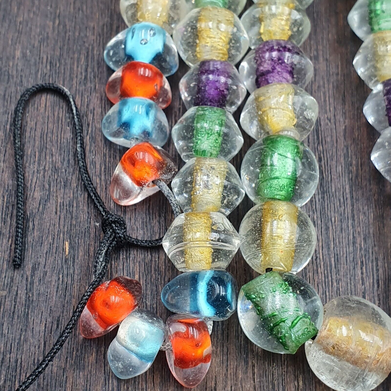 Vintage Handcrafted Hand Blown Lampwork Glass Beads strand Crafts Rare