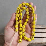 East Oasis Vintage Venetian Style Glass Bead Necklace - Yellow and Black Stripes