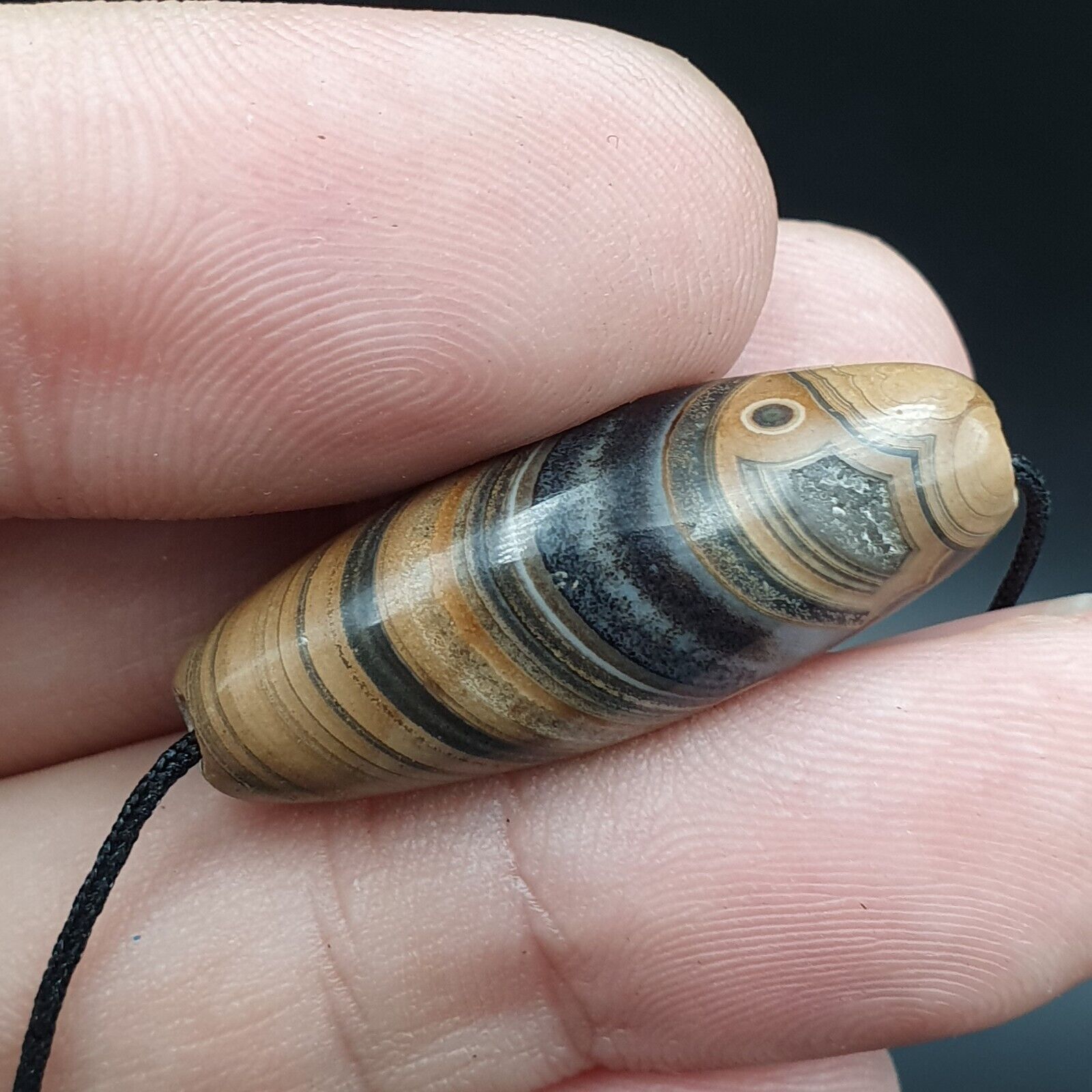 Agate Bead Vintage Himalayan Indo Tibetan Eye pattern Bead #5
