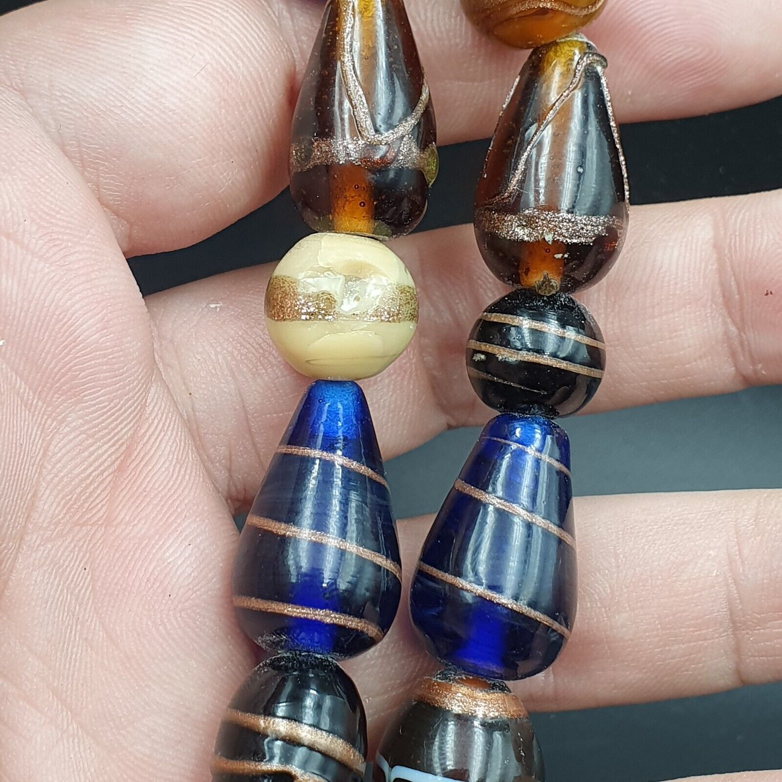 Fantastic Vintage Wedding Cake Aventurine Glass Beads Necklace