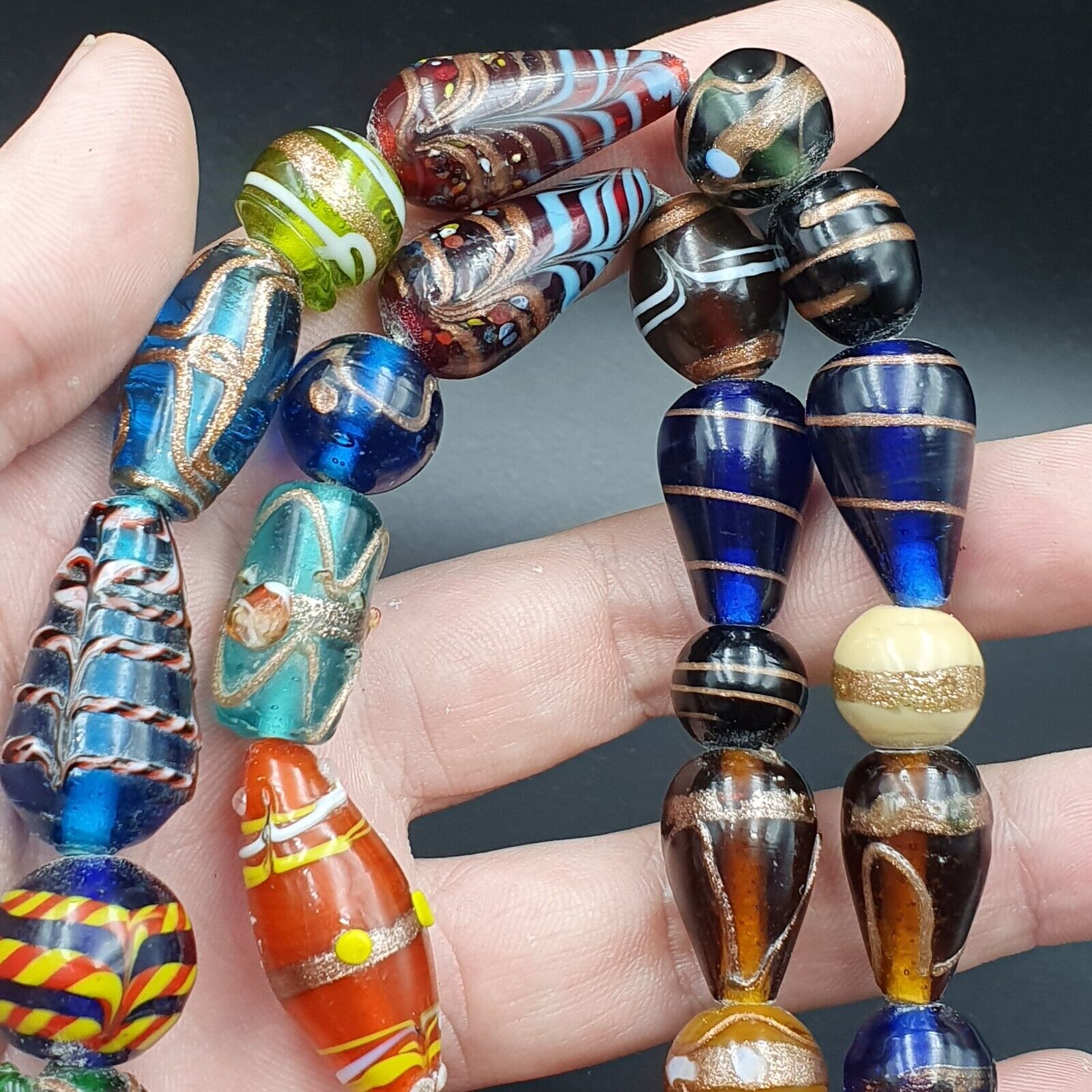 Fantastic Vintage Wedding Cake Aventurine Glass Beads Necklace