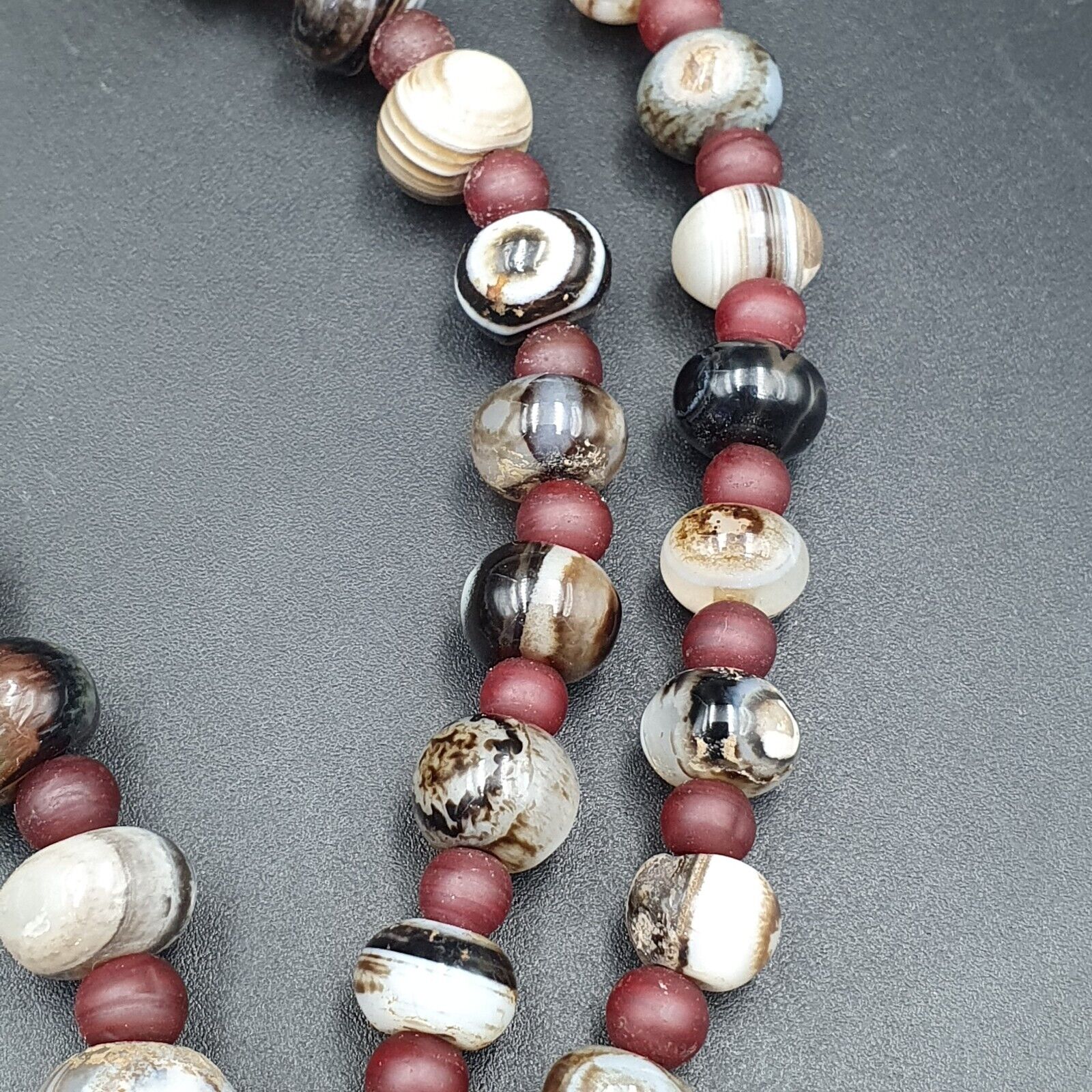 Suleimani Agate Beads Vintage Himalayan Indo Tibetan Eye Beads Necklace