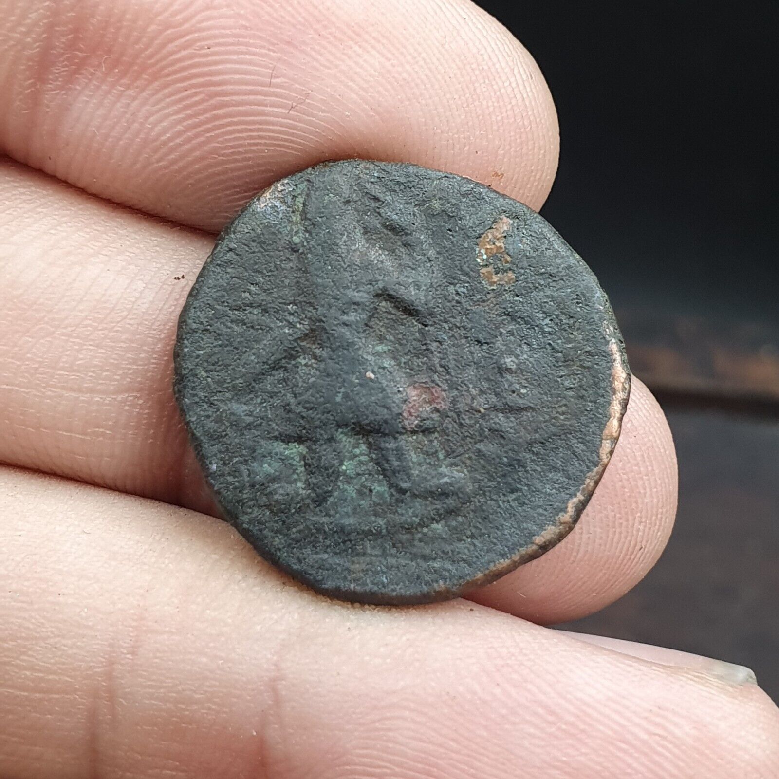 Genuine ANCIENT GREEK ROMAN BYZANTINE KUSHAN Coin Green Patina coin C12