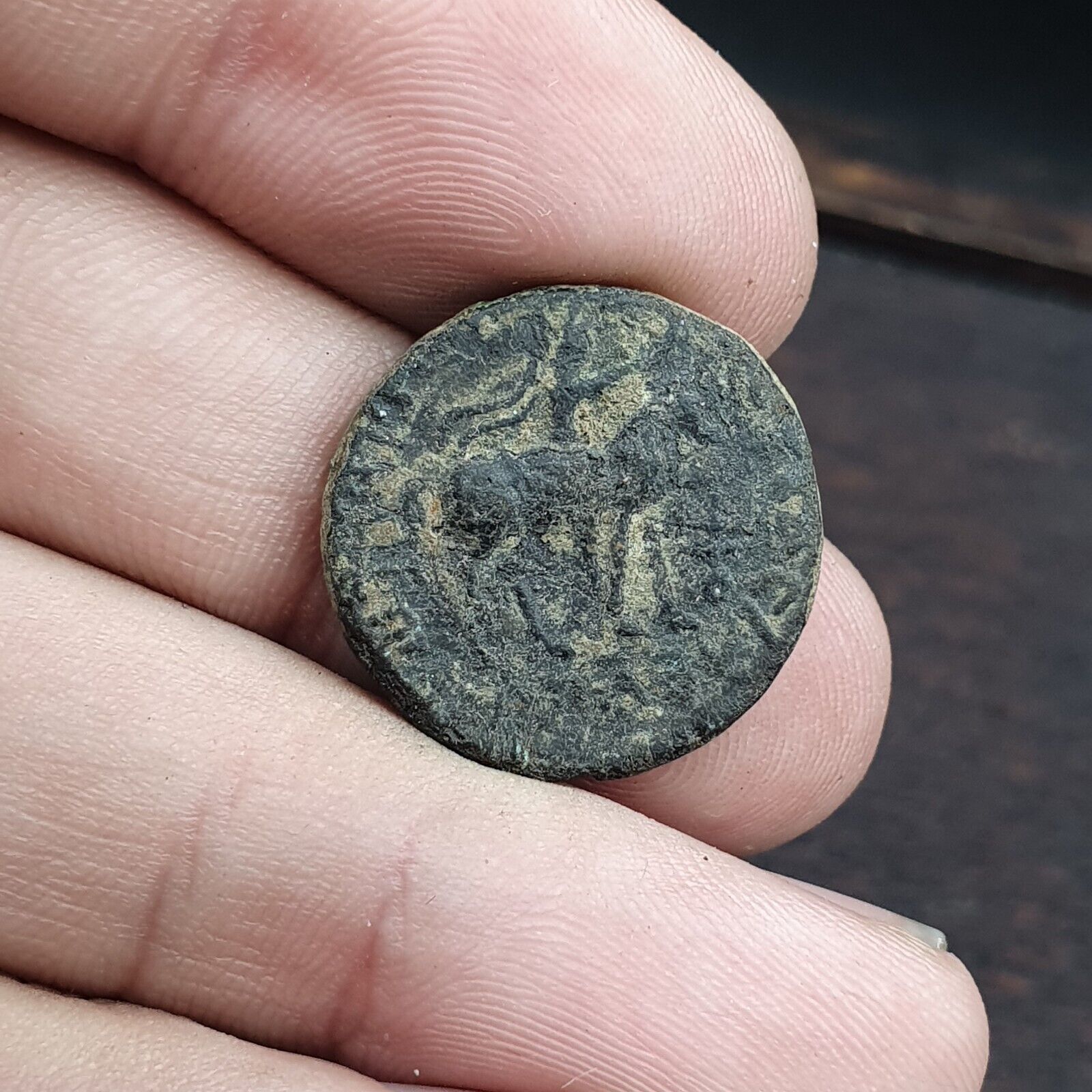 Genuine ANCIENT GREEK ROMAN BYZANTINE KUSHAN Coin Green Patina coin C14