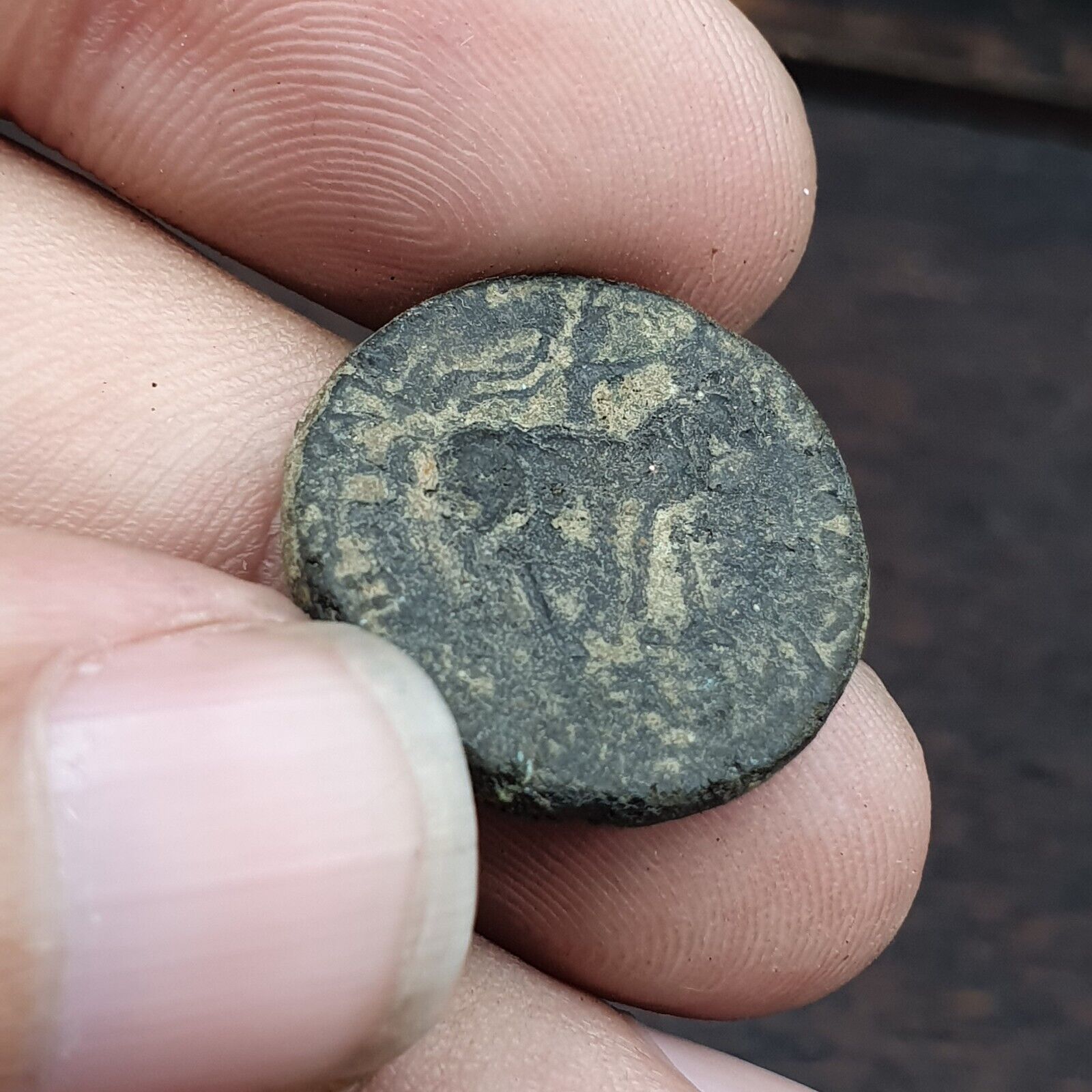 Genuine ANCIENT GREEK ROMAN BYZANTINE KUSHAN Coin Green Patina coin C14