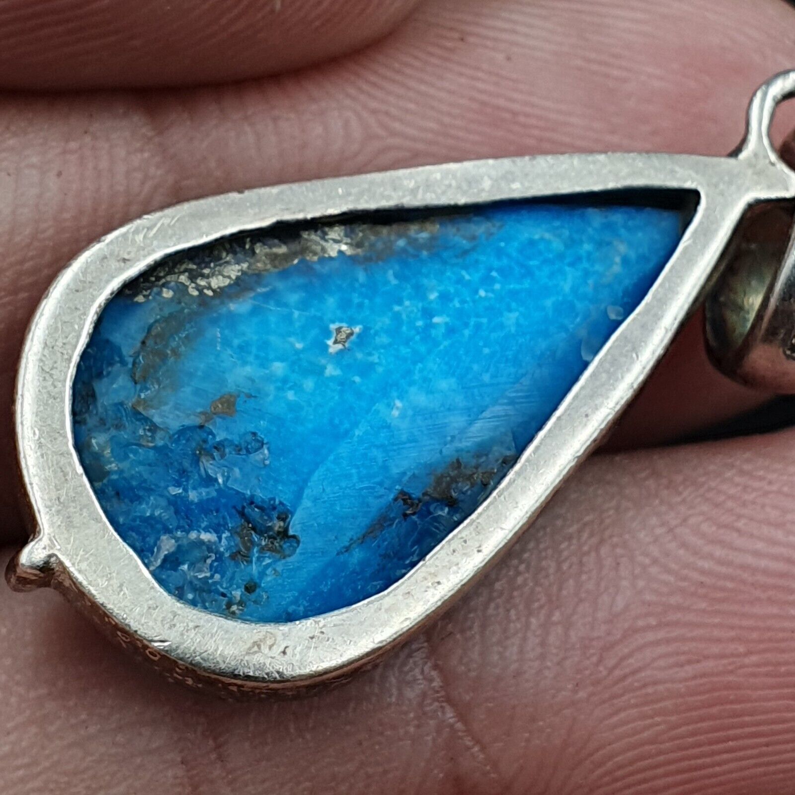 Beautiful Natural Blue Turquois Sterling Silver Pendant Necklace