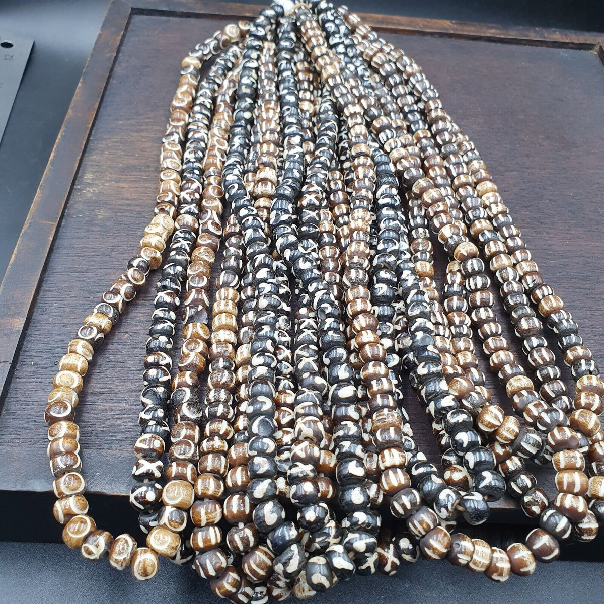 Lot 10 Old Tibetan Carving Necklace Tribal Decorated Beads Strands #B10