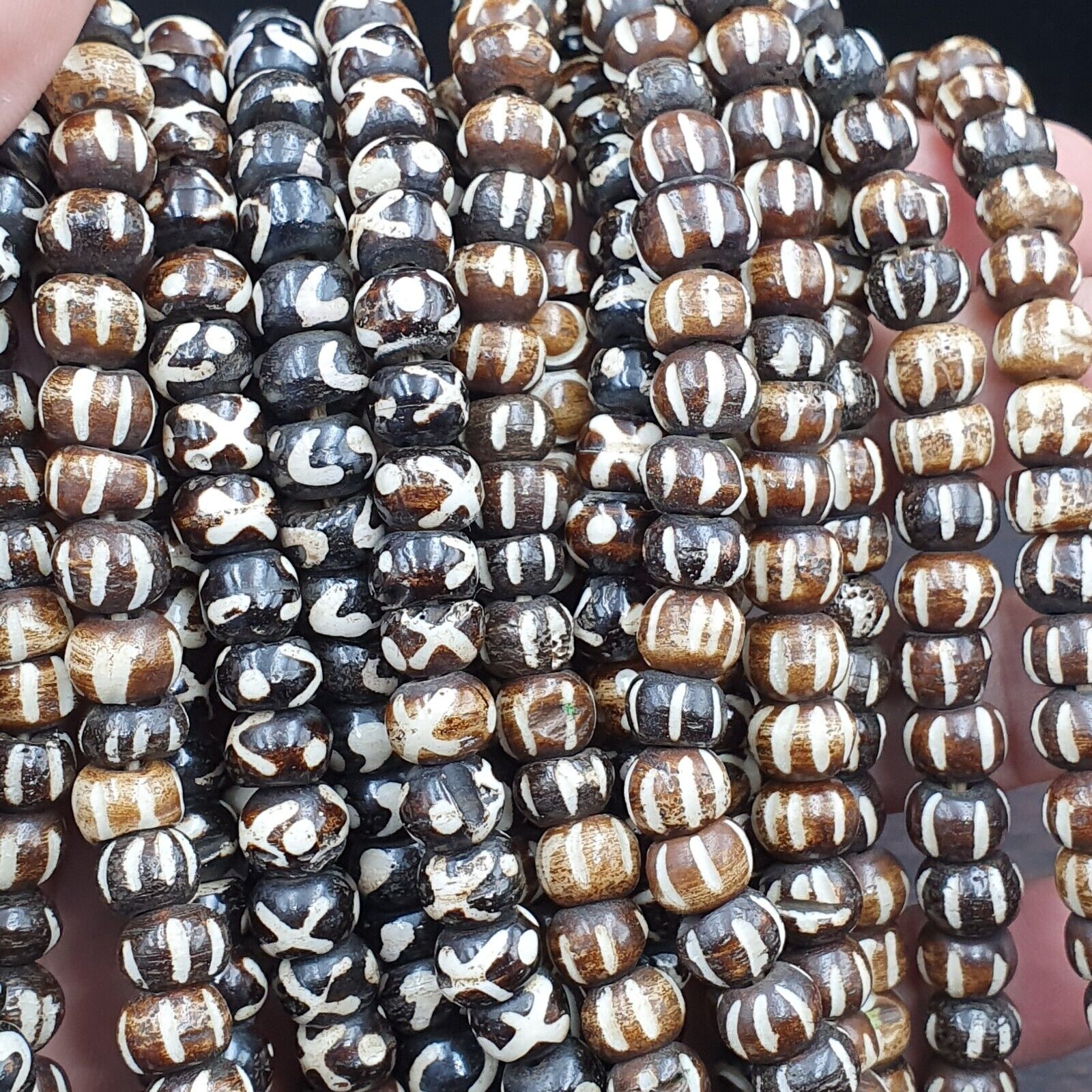 Lot 10 Old Tibetan Carving Necklace Tribal Decorated Beads Strands #B10