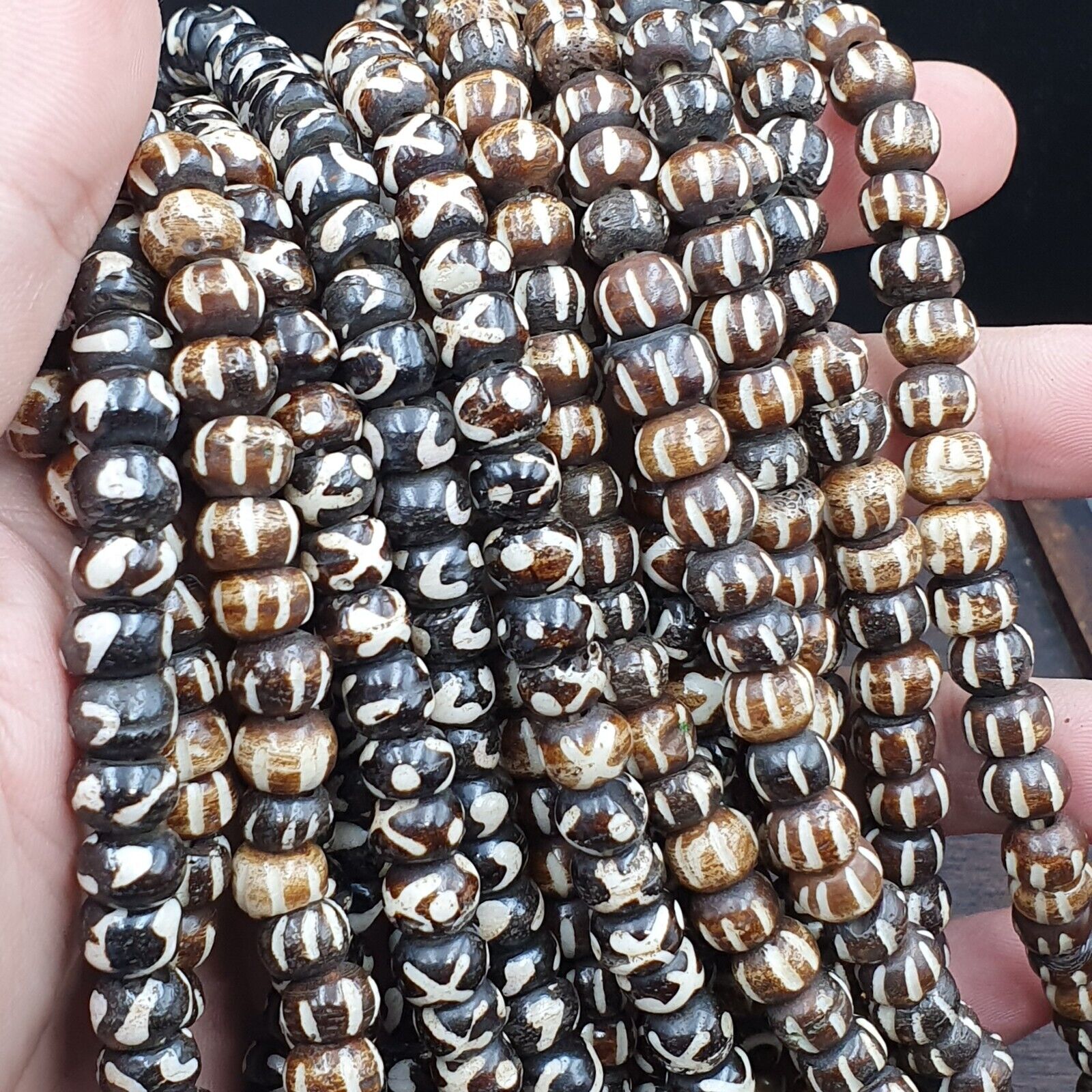 Lot 10 Old Tibetan Carving Necklace Tribal Decorated Beads Strands #B10