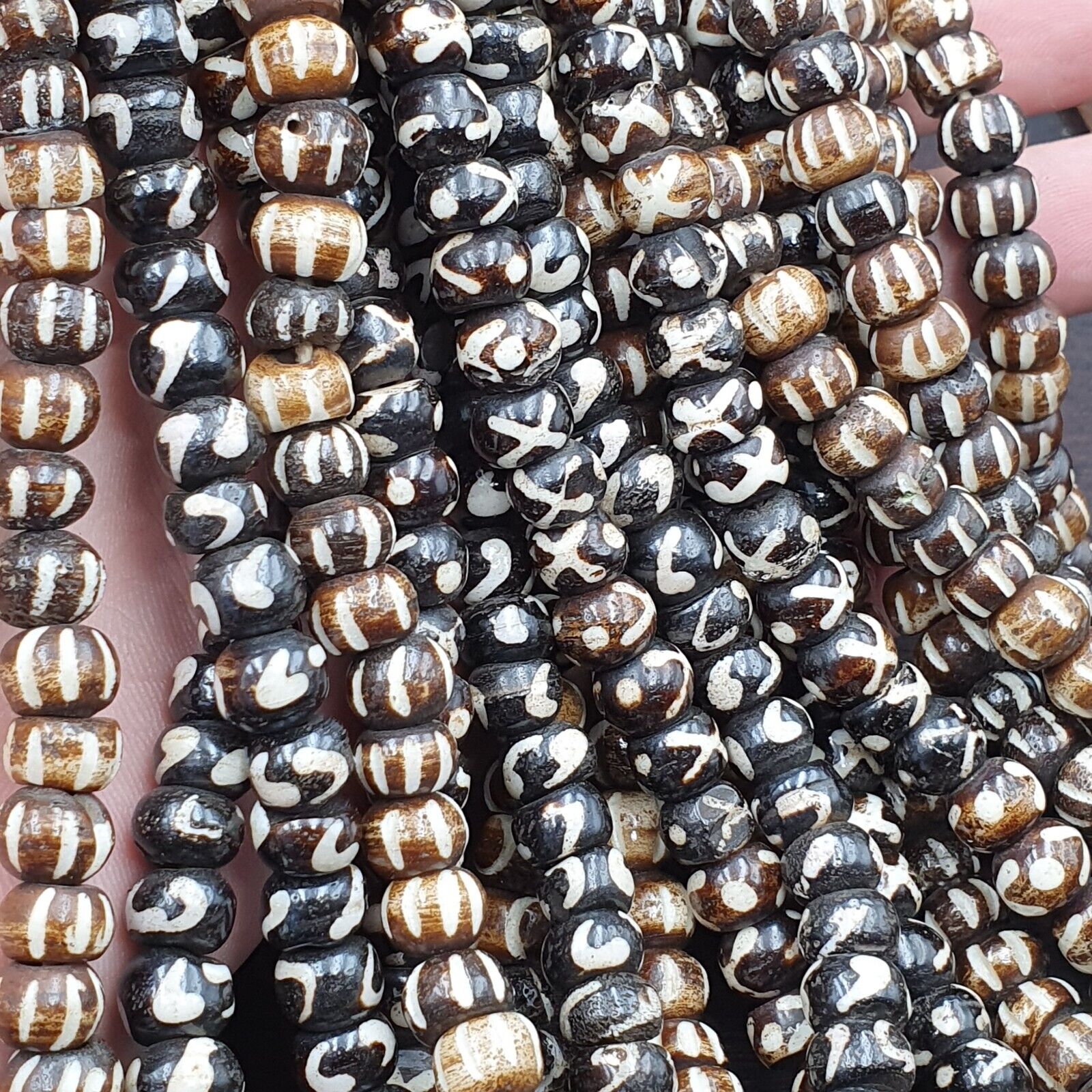 Lot 10 Old Tibetan Carving Necklace Tribal Decorated Beads Strands #B10