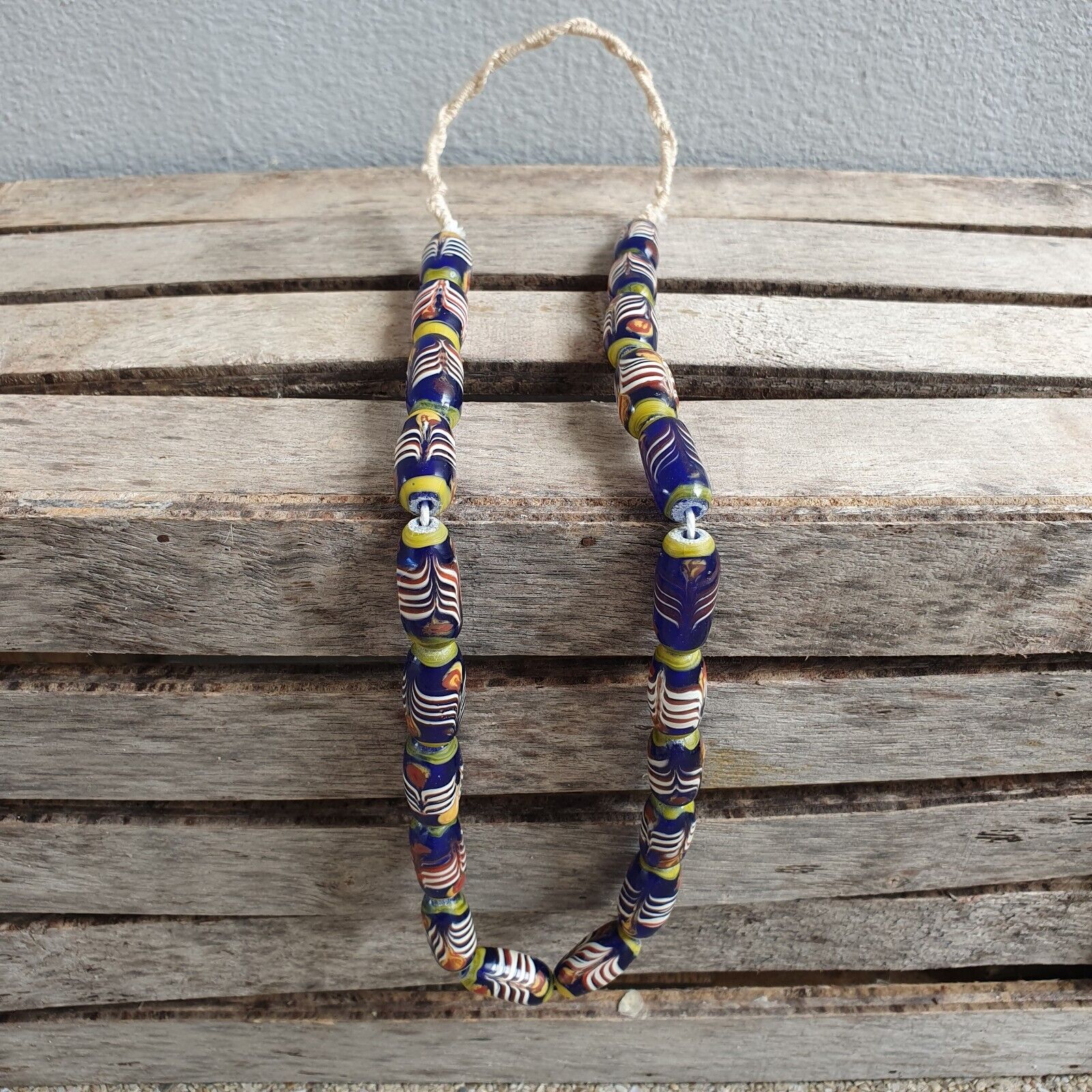 Lot 5 vintage Blue Fancy Feather Pattern glass beads Necklace