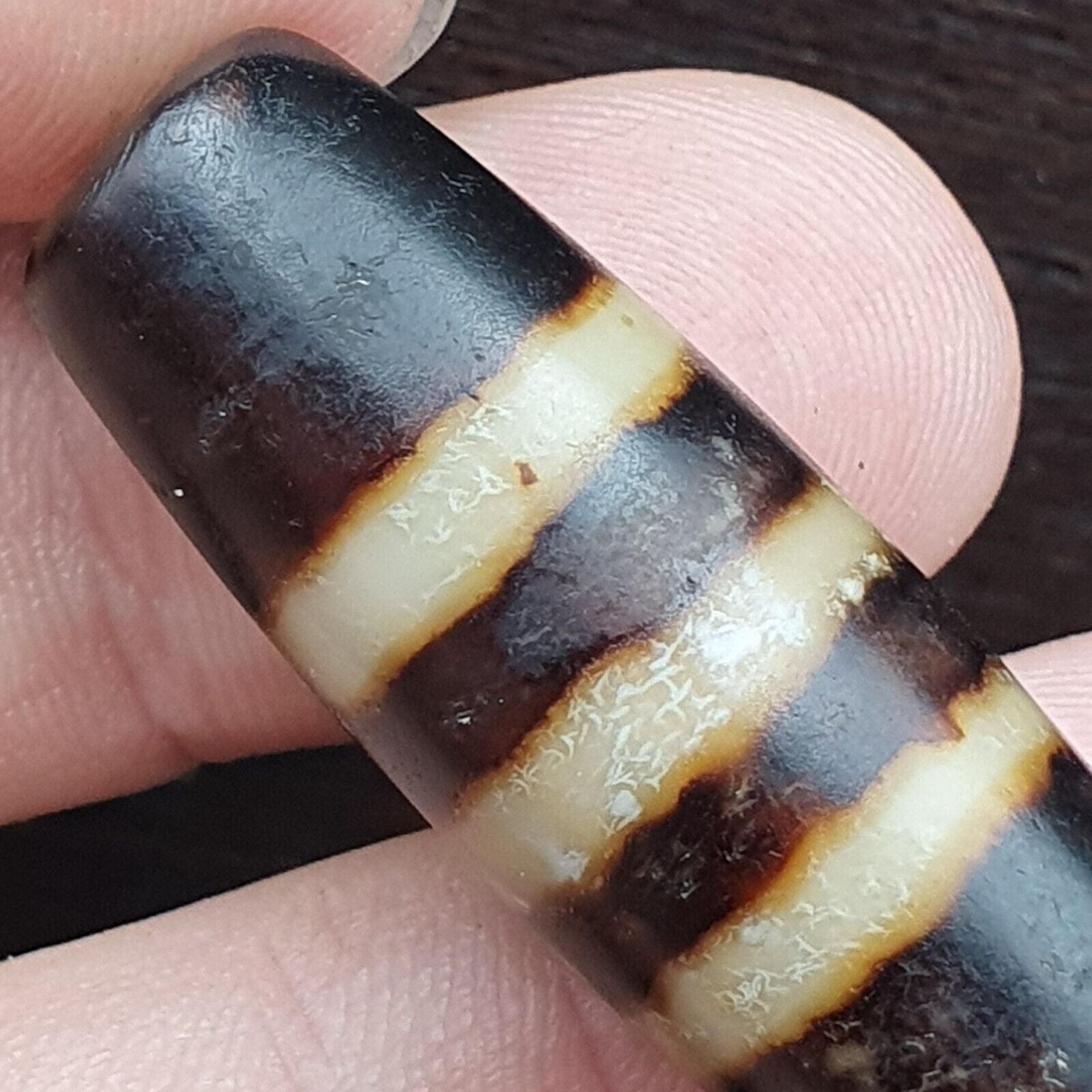Vintage Old Indo Tibetan 3 Lines Agate Eye stone Bead Amulet