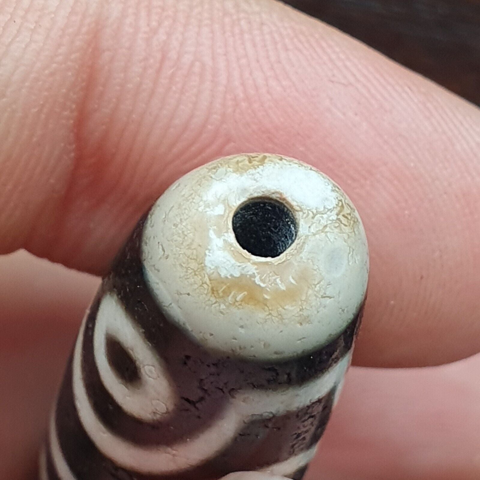 Tibetan 8 Eyes Antique dzi bead old amulet Agate rare Pattern Tibet gzi pendant