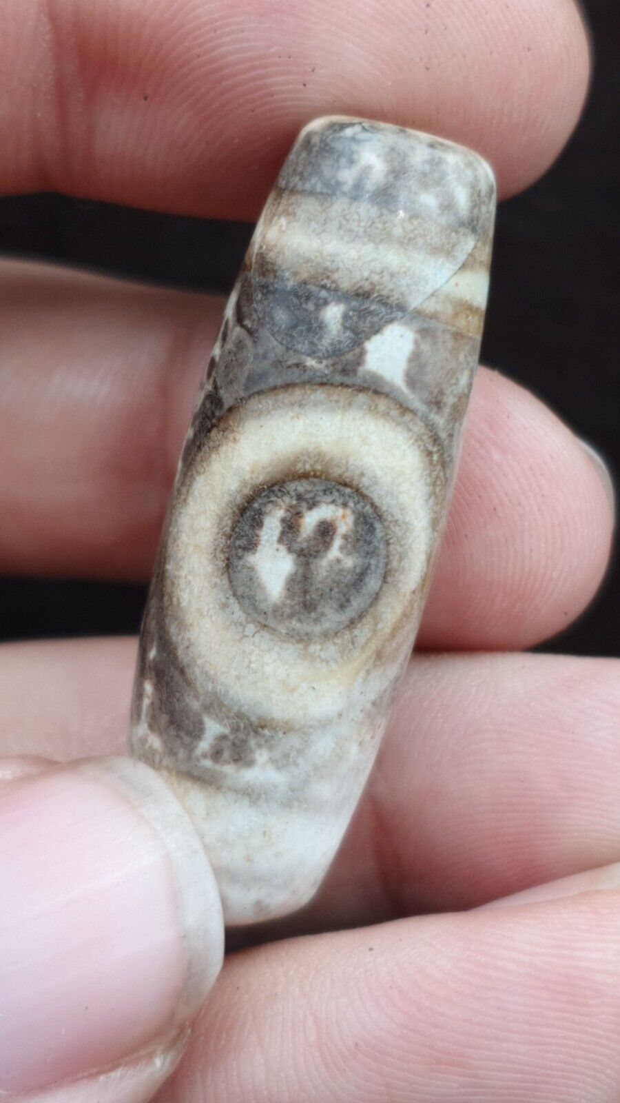 Vintage Old Indo Tibetan Agate One Eye stone Dzi Bead Amulet
