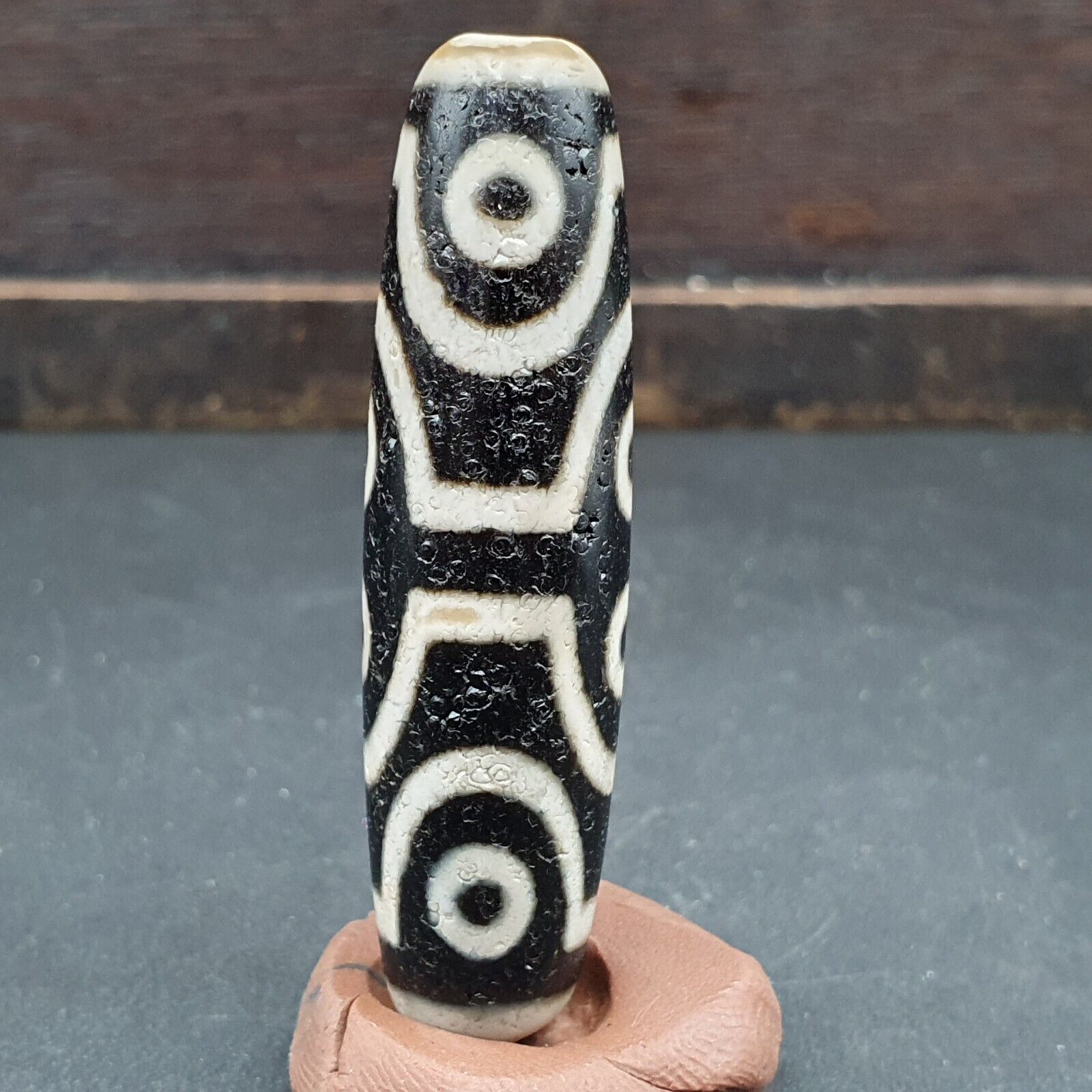 Tibetan 8 Eyes Antique dzi bead old amulet Agate rare Pattern Tibet gzi pendant