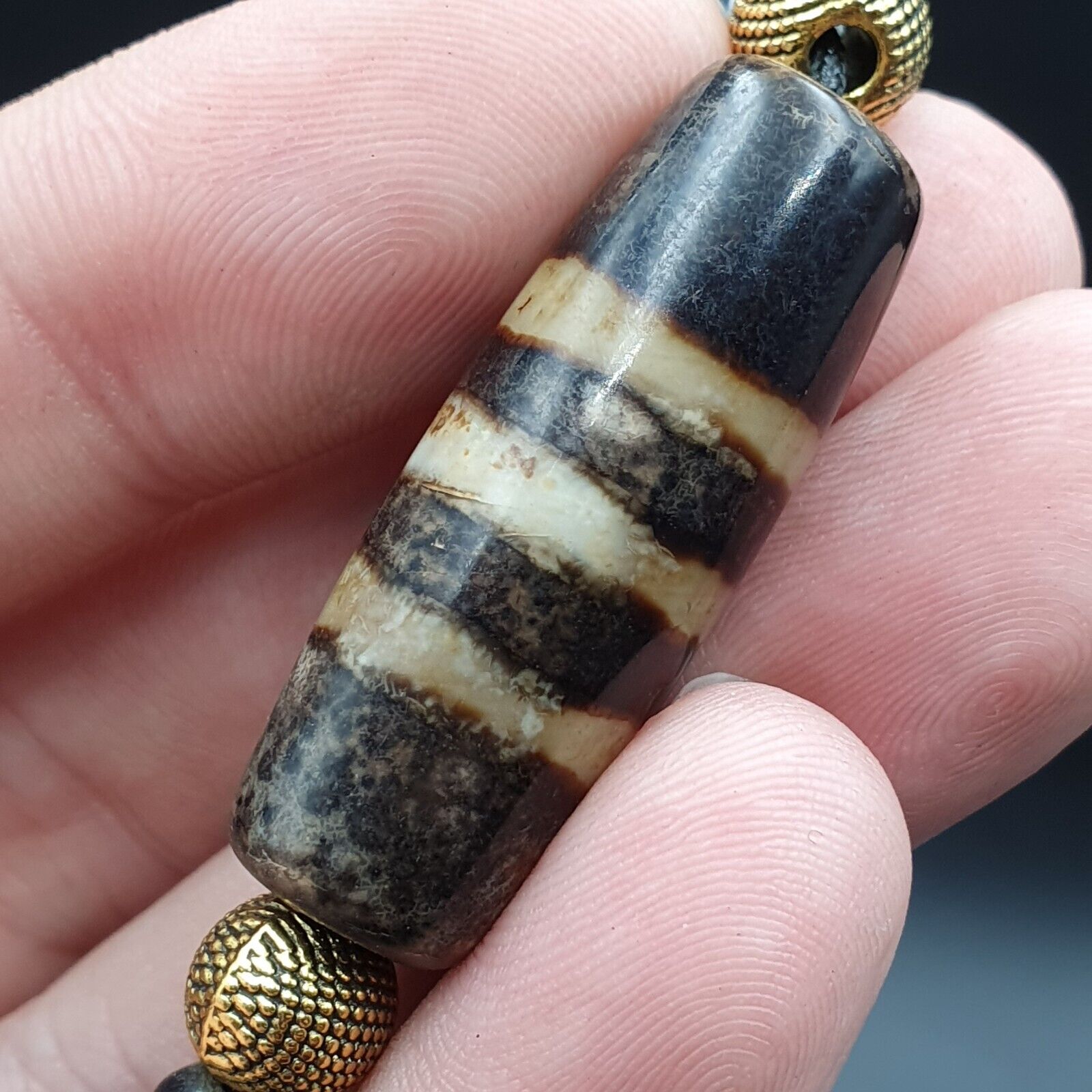 Vintage Antique Agate 3 Lines bead Tibet Himalayan Dzi pendant Necklace