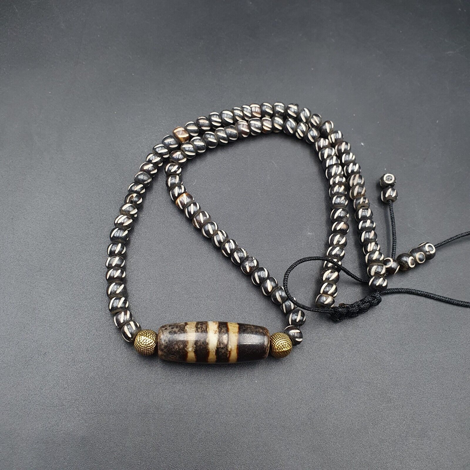 Vintage Antique Agate 3 Lines bead Tibet Himalayan Dzi pendant Necklace