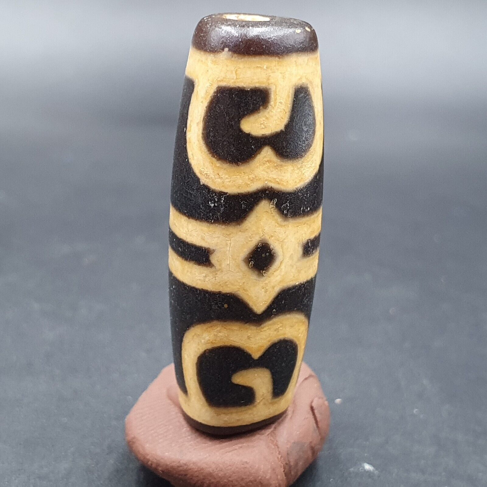 Tibetan dzi bead old amulet Agate Eyes rare Pattern Tibet gzi pendant