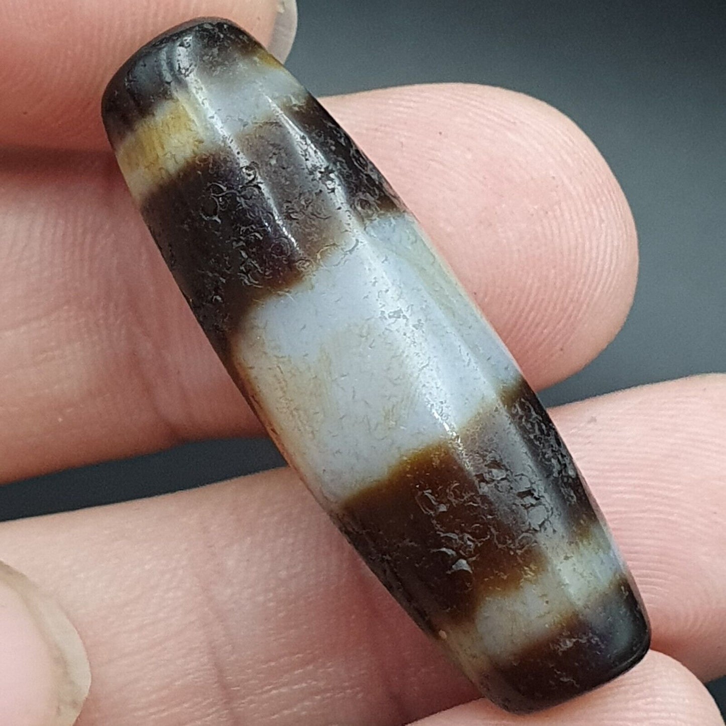 非常罕見的西藏天珠老護身符瑪瑙眼睛圖案西藏天珠吊墜