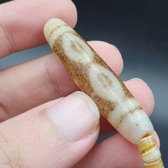 Vintage Antique Agate bead Tibet Himalayan Dzi pendant Necklace