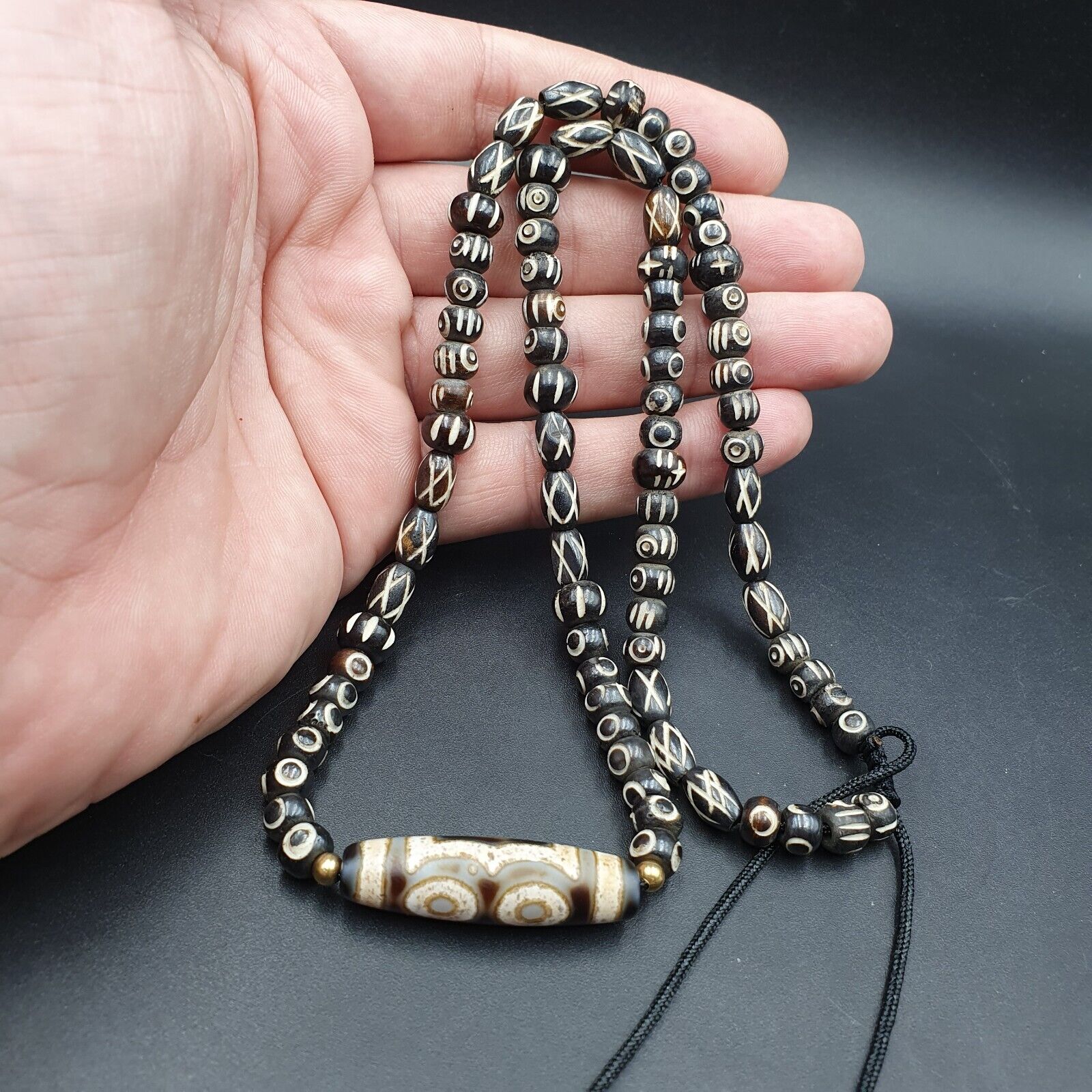 Vintage Antique Agate 3 eye bead Tibet Himalayan Dzi pendant Necklace