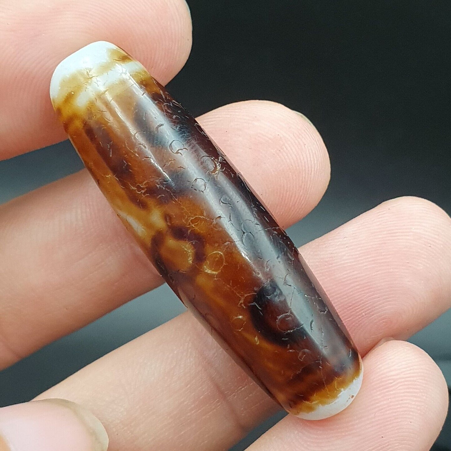 9 眼非常罕見的西藏天珠老護身符古董瑪瑙西藏天珠吊墜