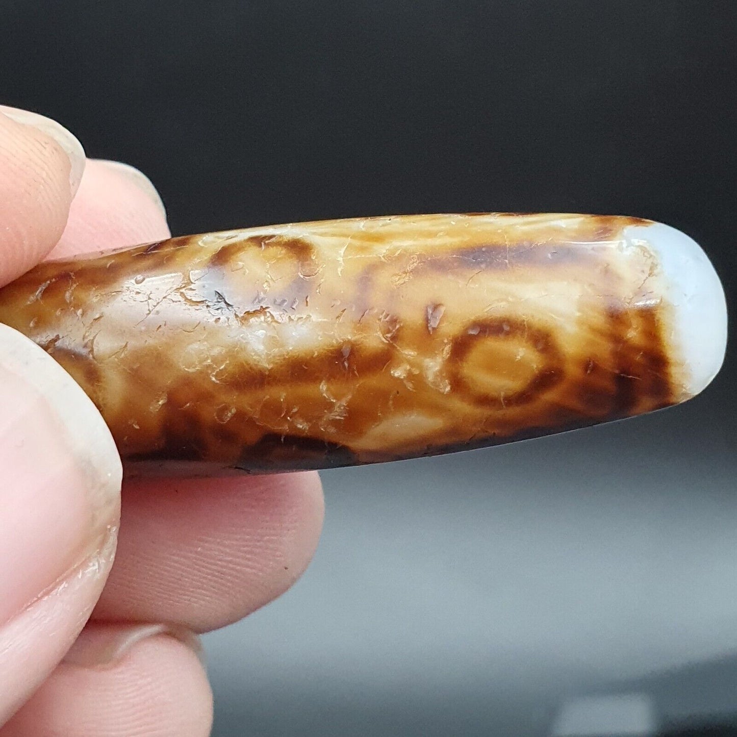 9 眼非常罕見的西藏天珠老護身符古董瑪瑙西藏天珠吊墜
