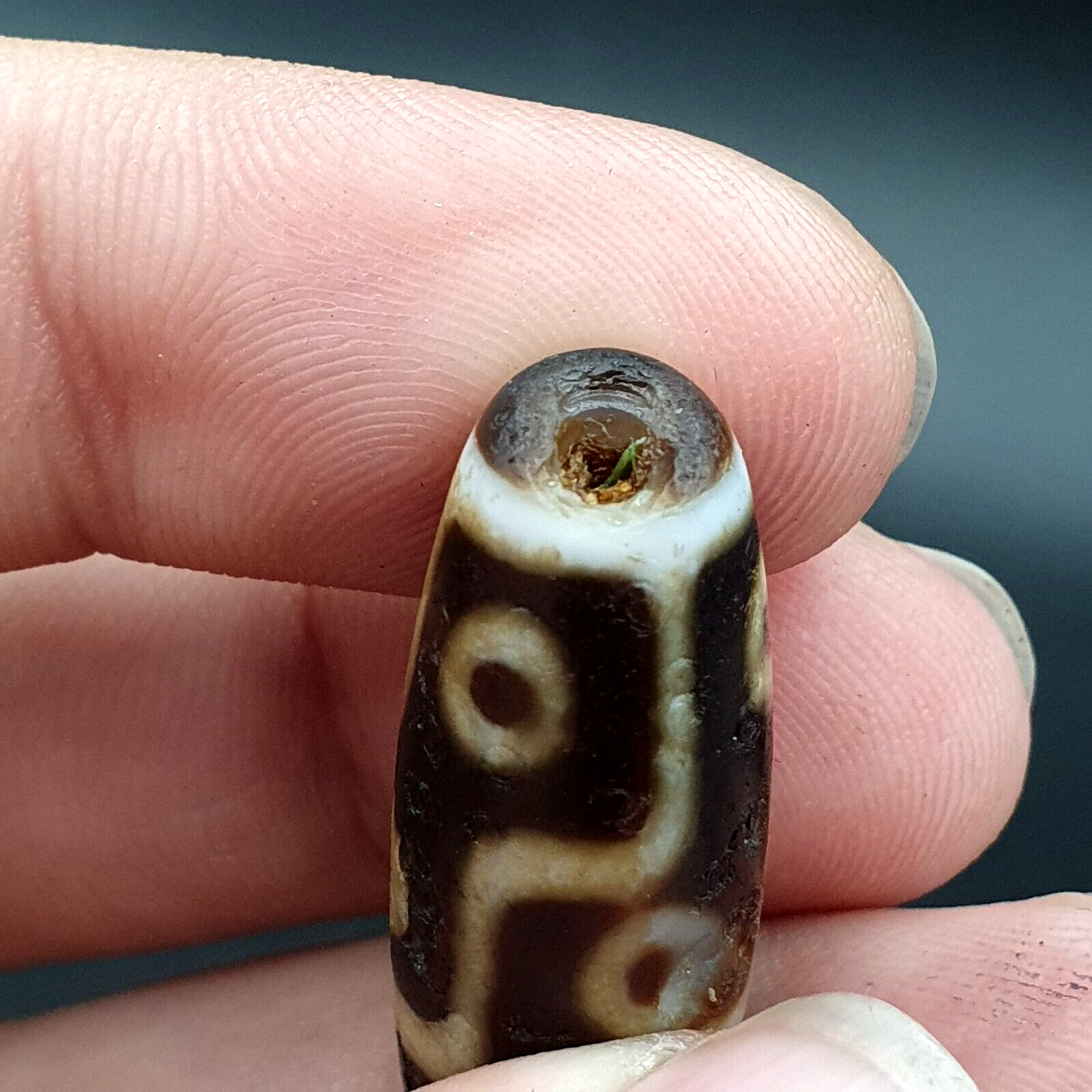 9 Eyes Antique Agate bead Tibet Himalayan Dzi pendant