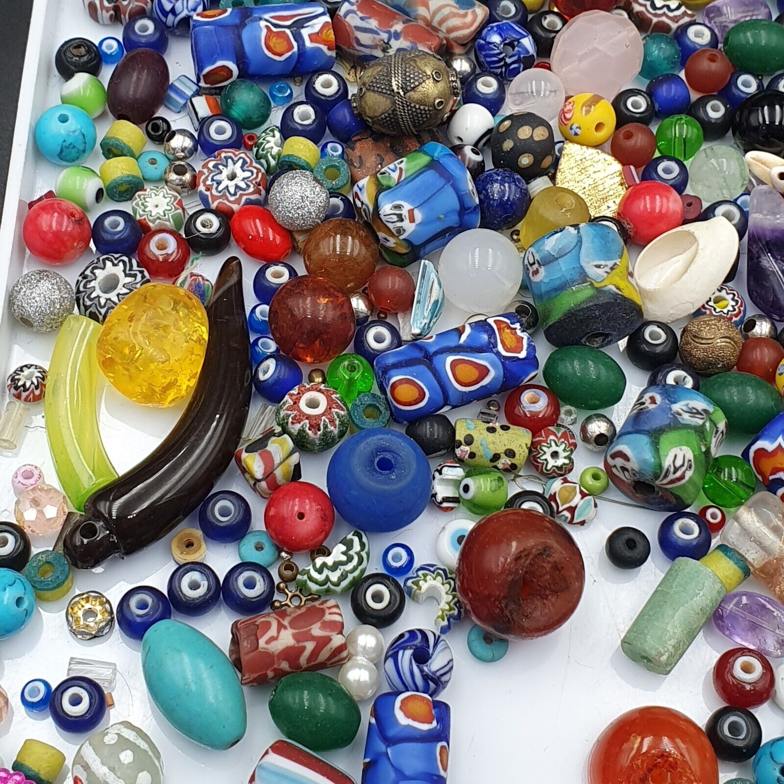 498g Antique Vintage Stone and Glass Beads lot For Collectors Jewelry Makers