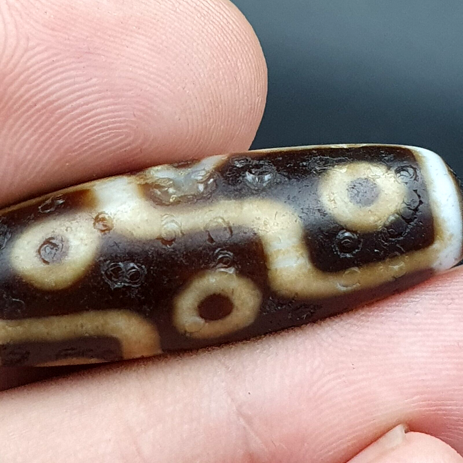 9 Eyes Antique Agate bead Tibet Himalayan Dzi pendant