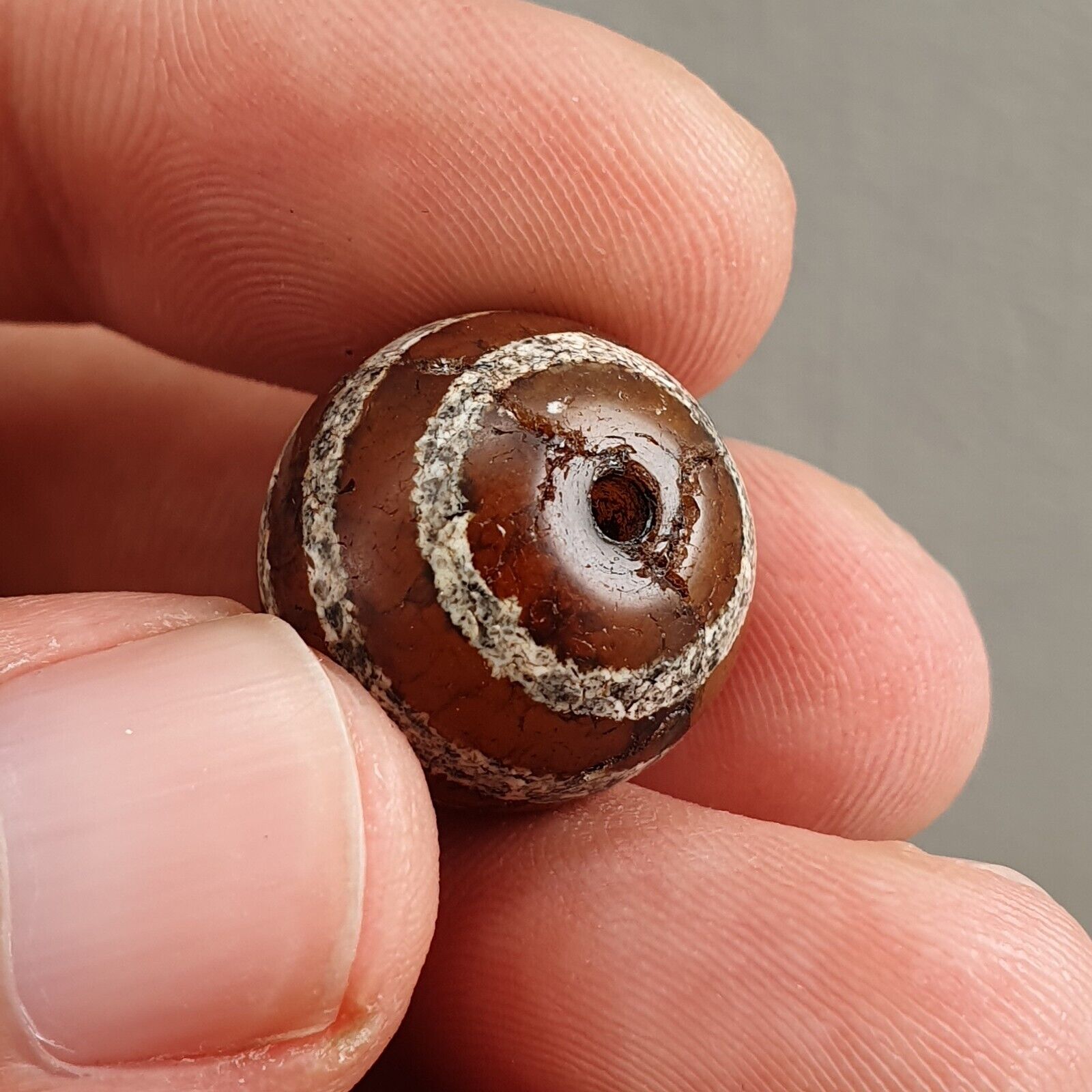 ETA-4 Antique Tibetan Etched Agate Bead Decorated Carnelian Beads