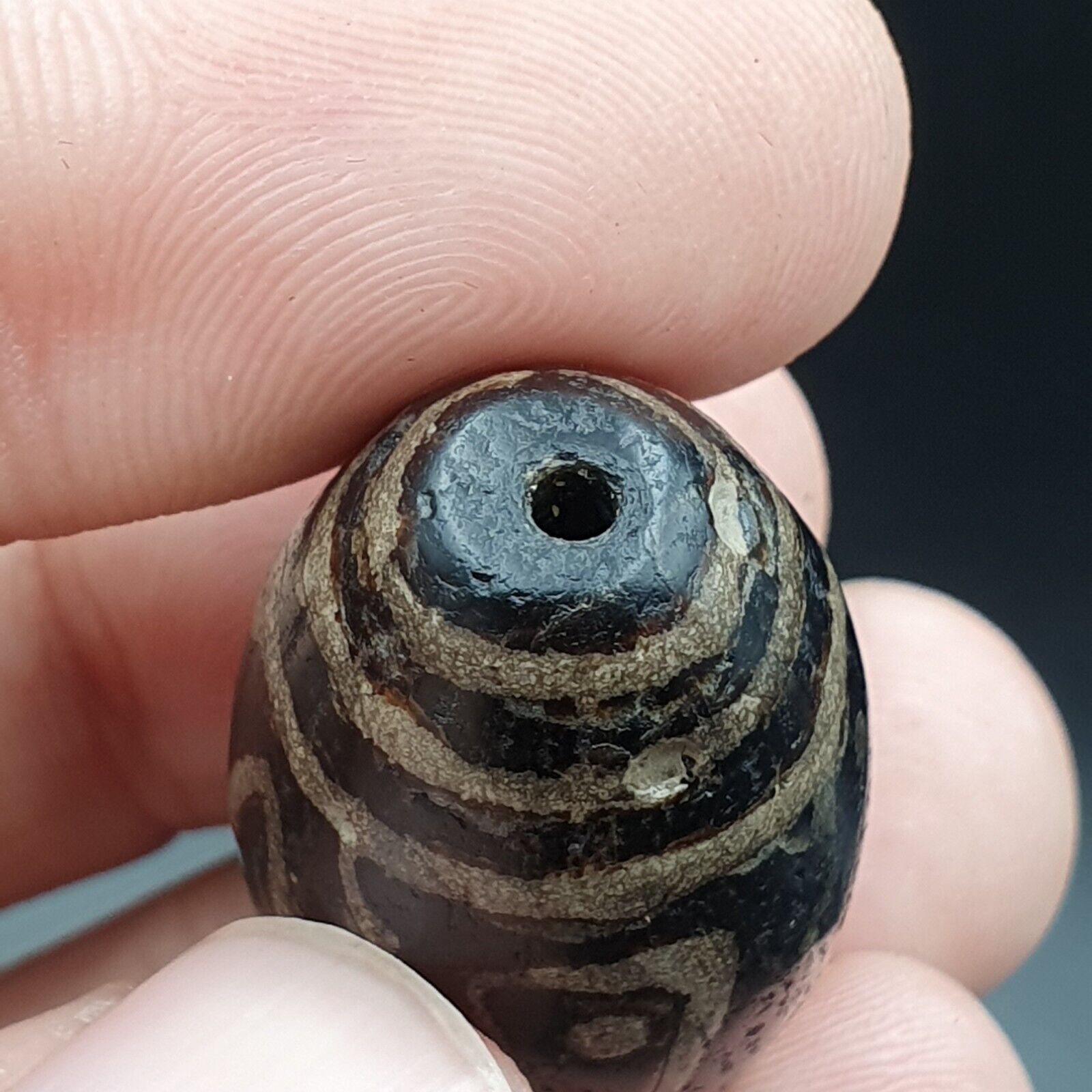 Antique Vintage Tibetan Nepalese Etched Decorated Agate Bead TB-8