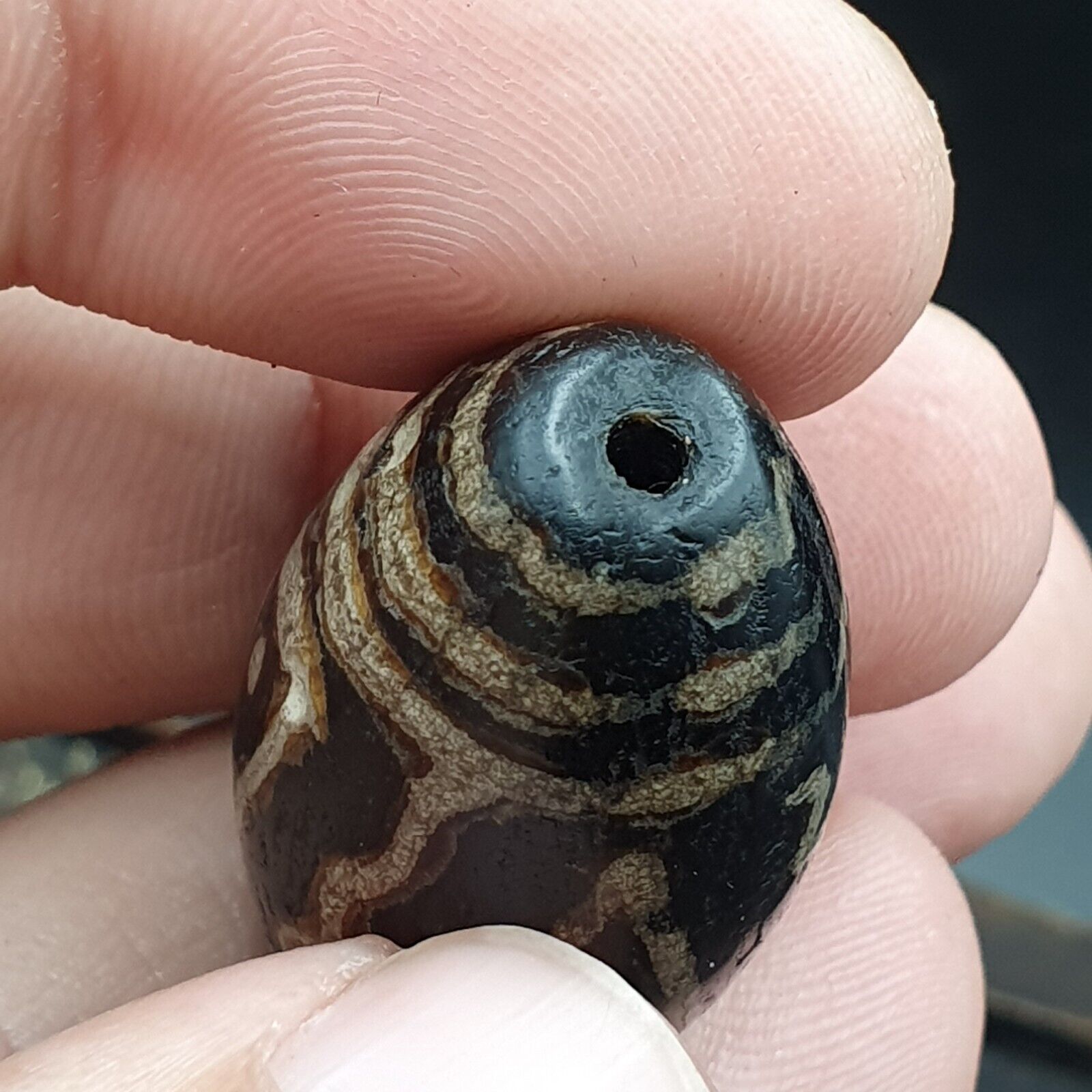 Antique Vintage Tibetan Nepalese Etched Decorated Agate Bead TB-8