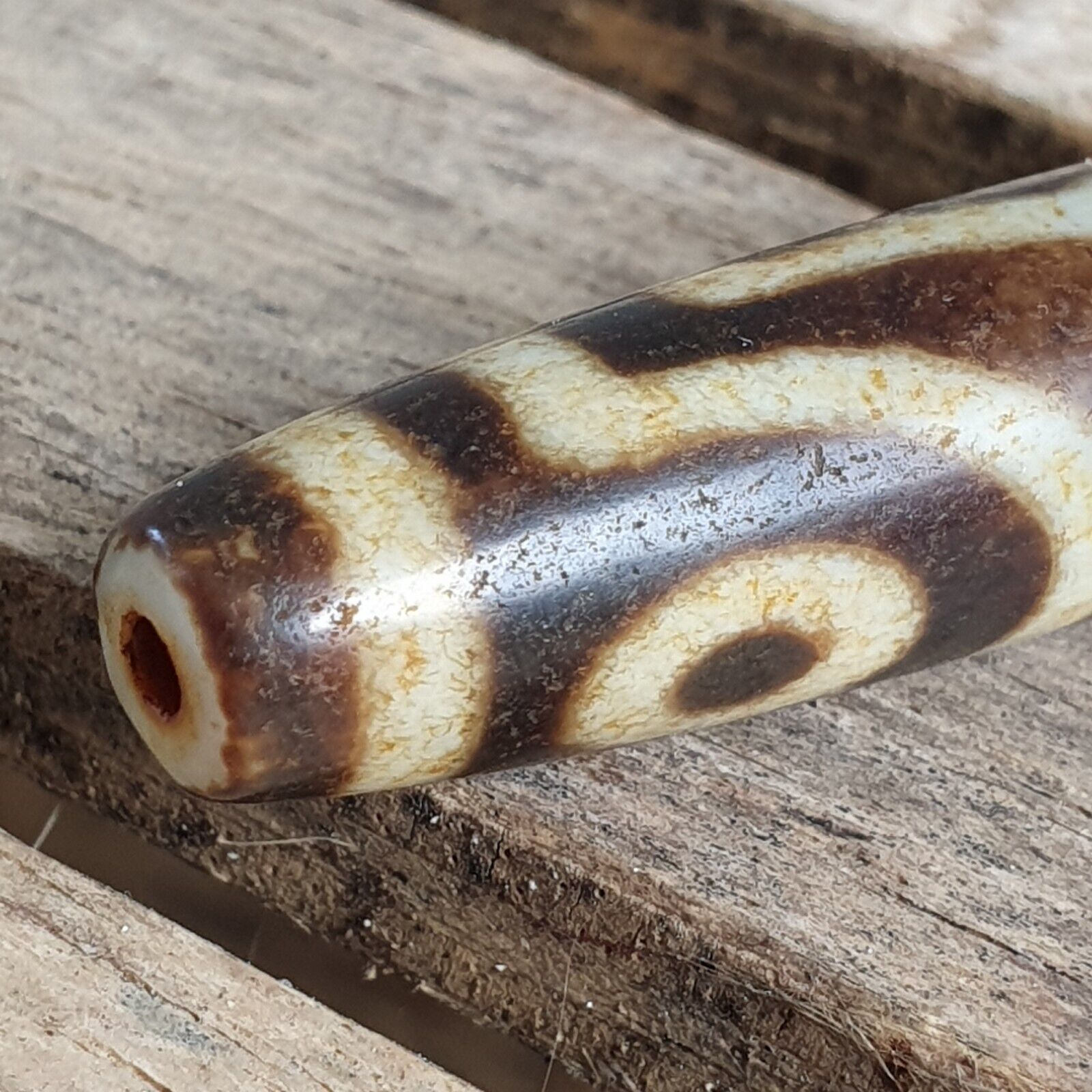 Himalayan Tibetan Dzi 3 eyes Pattern Spiritual Amulet Mala Bead Unique Beads