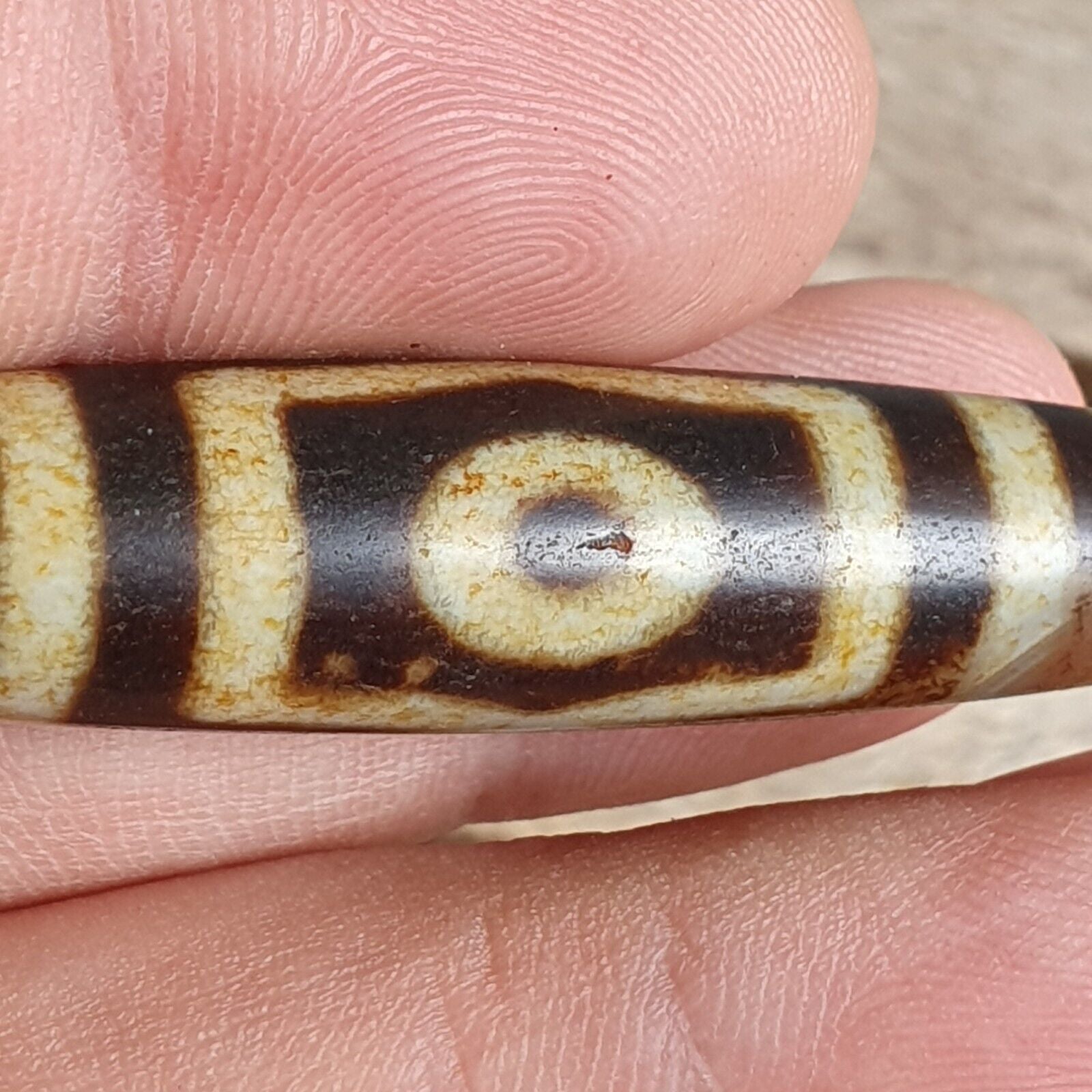 Himalayan Tibetan Dzi 3 eyes Pattern Spiritual Amulet Mala Bead Unique Beads