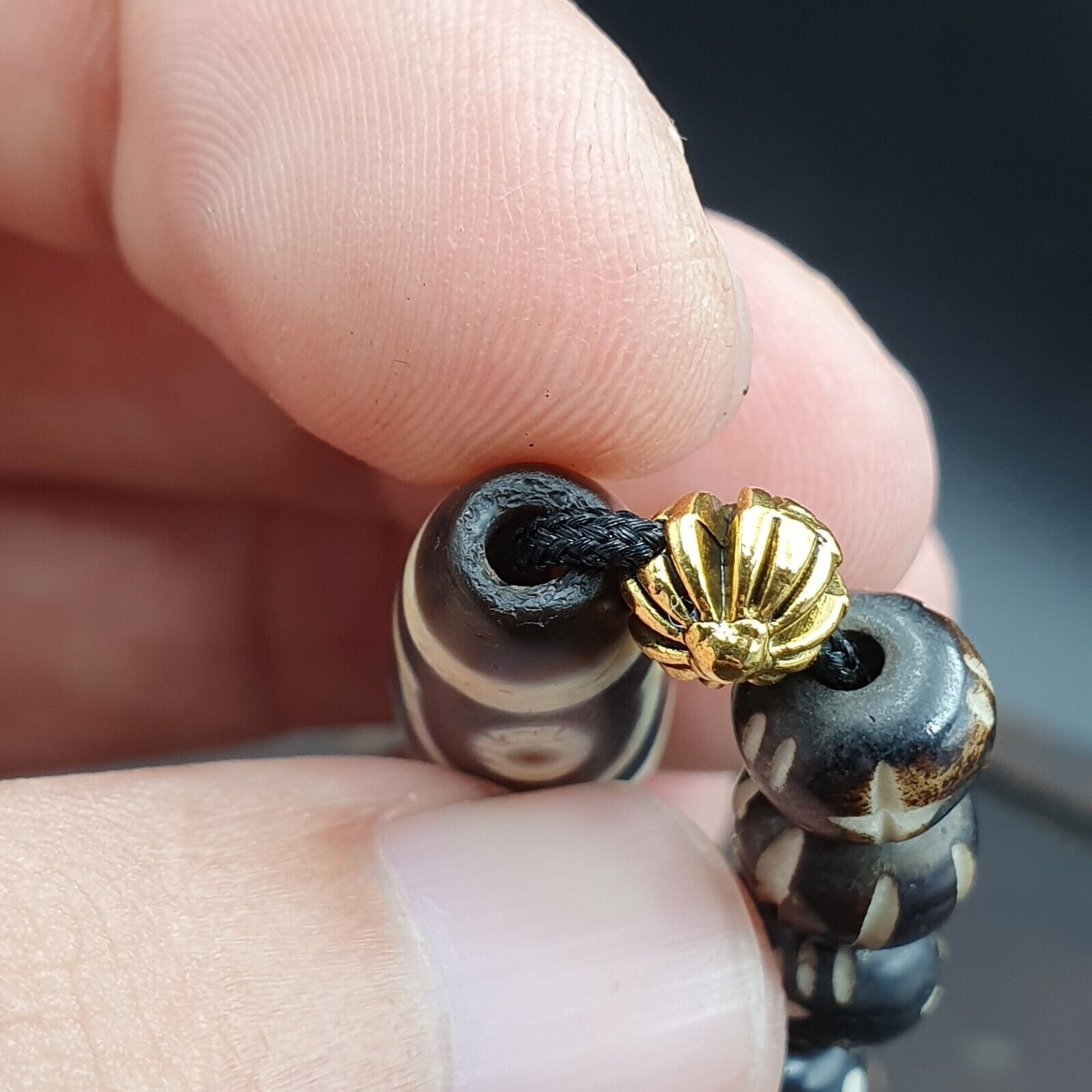 Vintage Antique Agate 3 eye bead Tibet Himalayan Dzi pendant Necklace