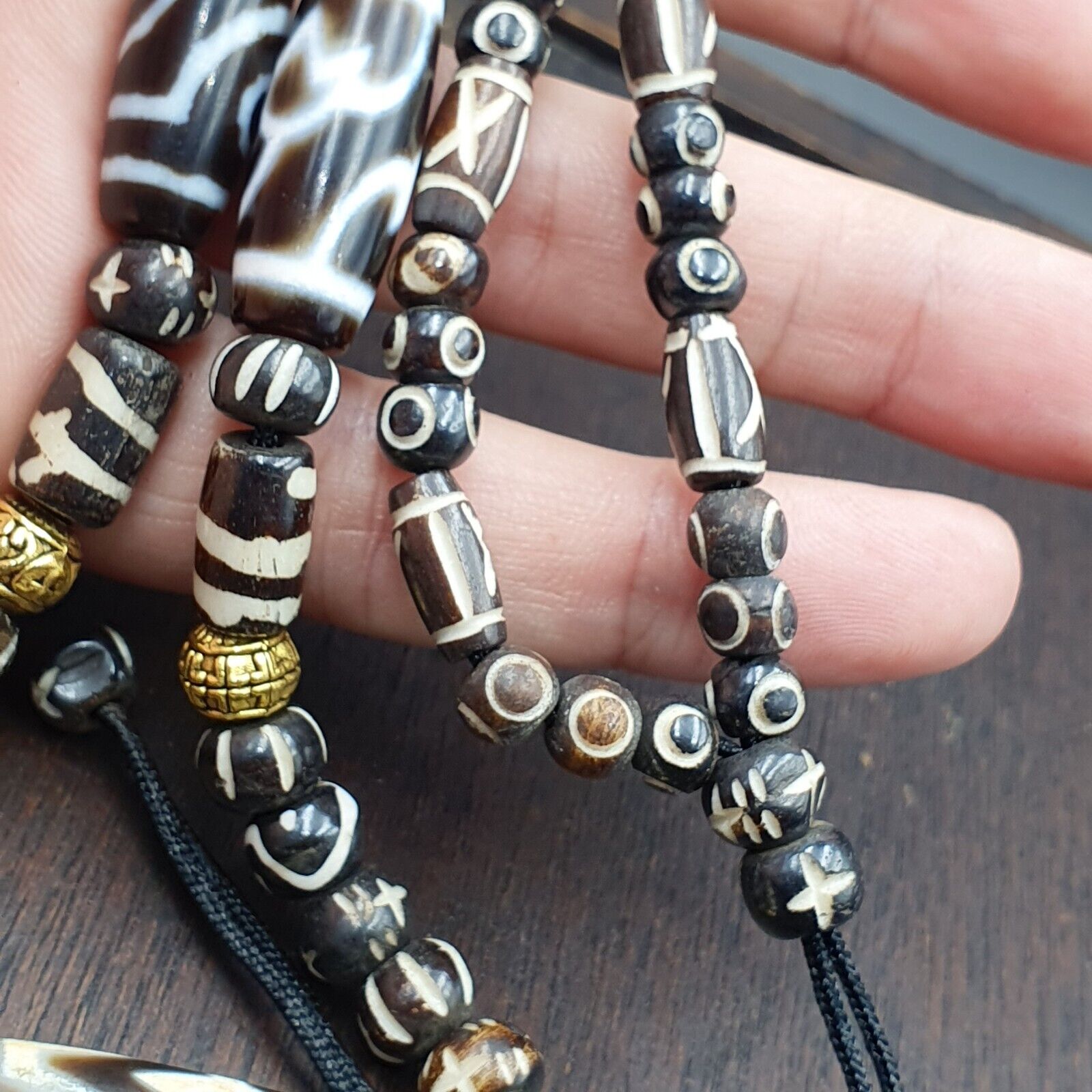 Vintage Antique Agate 3 eye bead Tibet Himalayan Dzi pendant Necklace