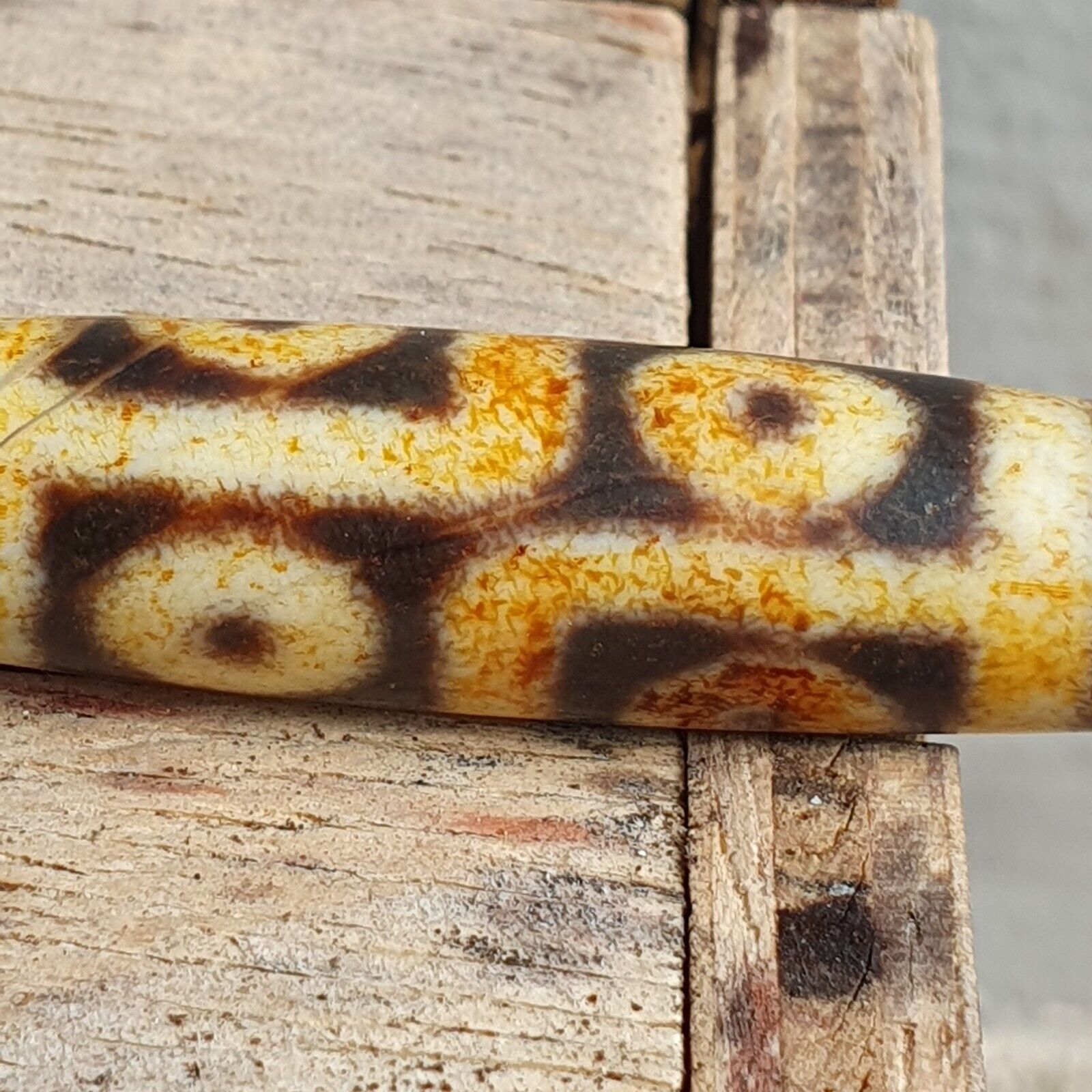 Nepalese Himalayan Tibetan Dzi 6 eyes Spiritual Amulet Mala Bead Unique Beads