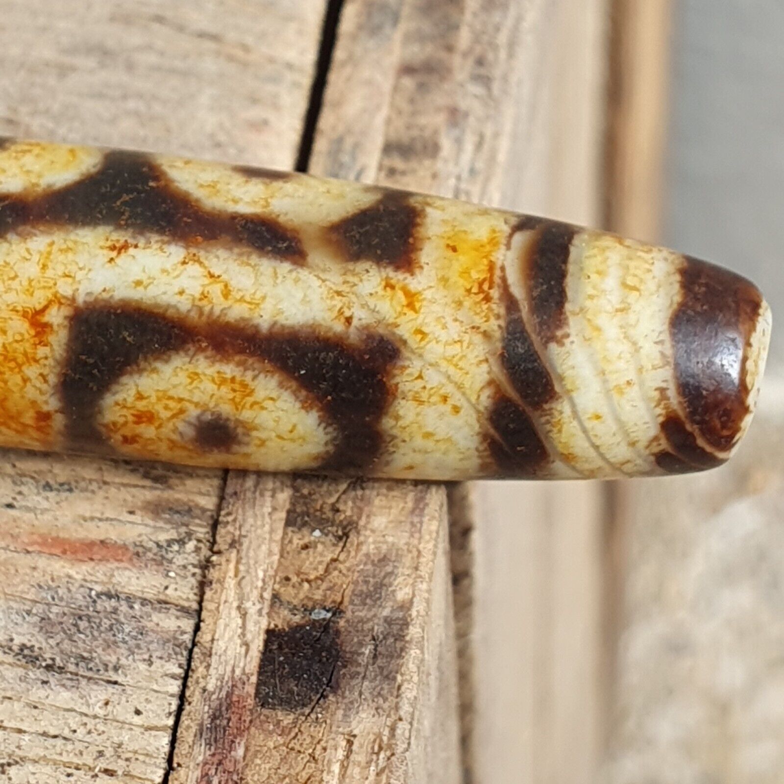 Nepalese Himalayan Tibetan Dzi 6 eyes Spiritual Amulet Mala Bead Unique Beads