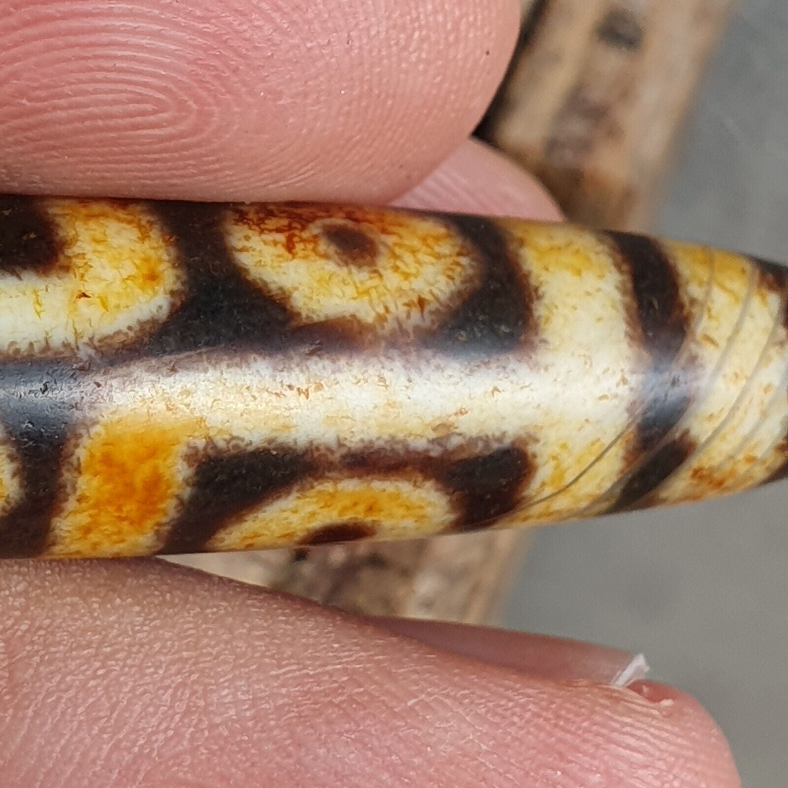 Nepalese Himalayan Tibetan Dzi 6 eyes Spiritual Amulet Mala Bead Unique Beads