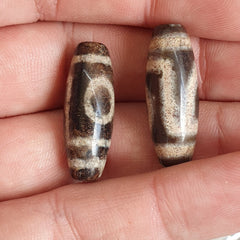 LOT 2 Eye BEADS Tibetan dzi bead old amulet Agate Tibet gzi pendant